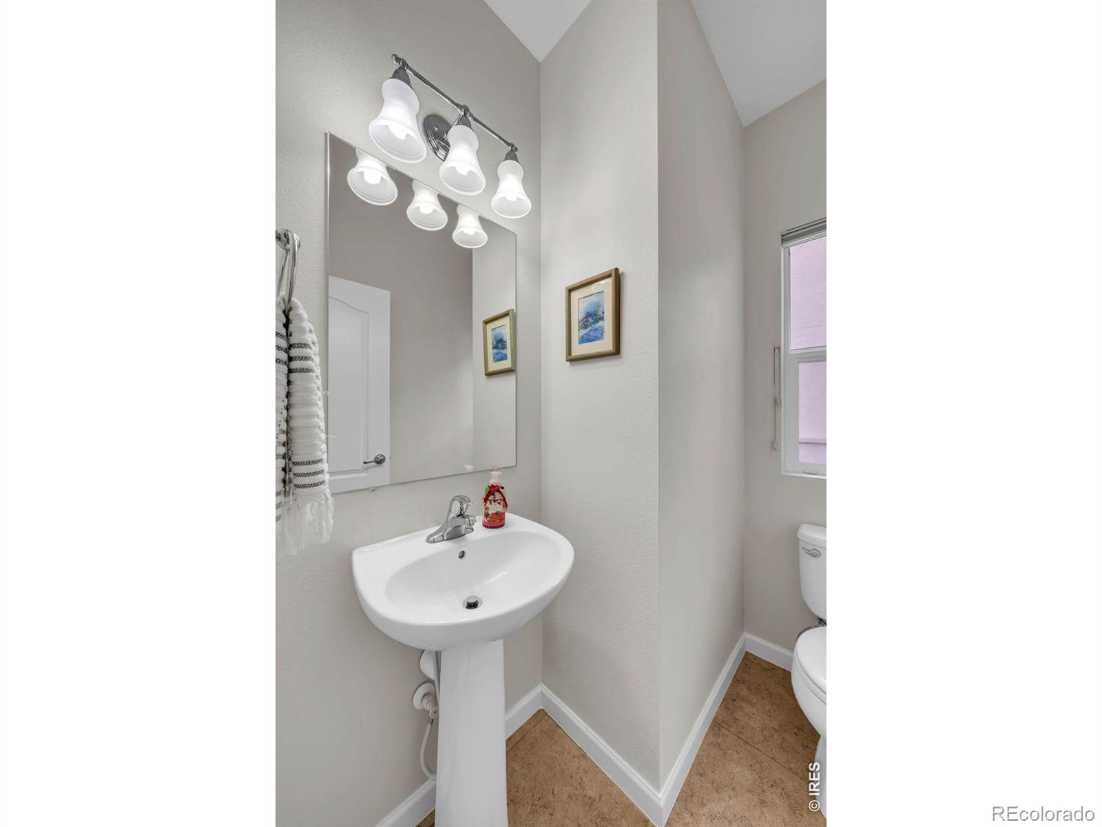 MLS Image #12 for 15947  antora peak drive,broomfield, Colorado