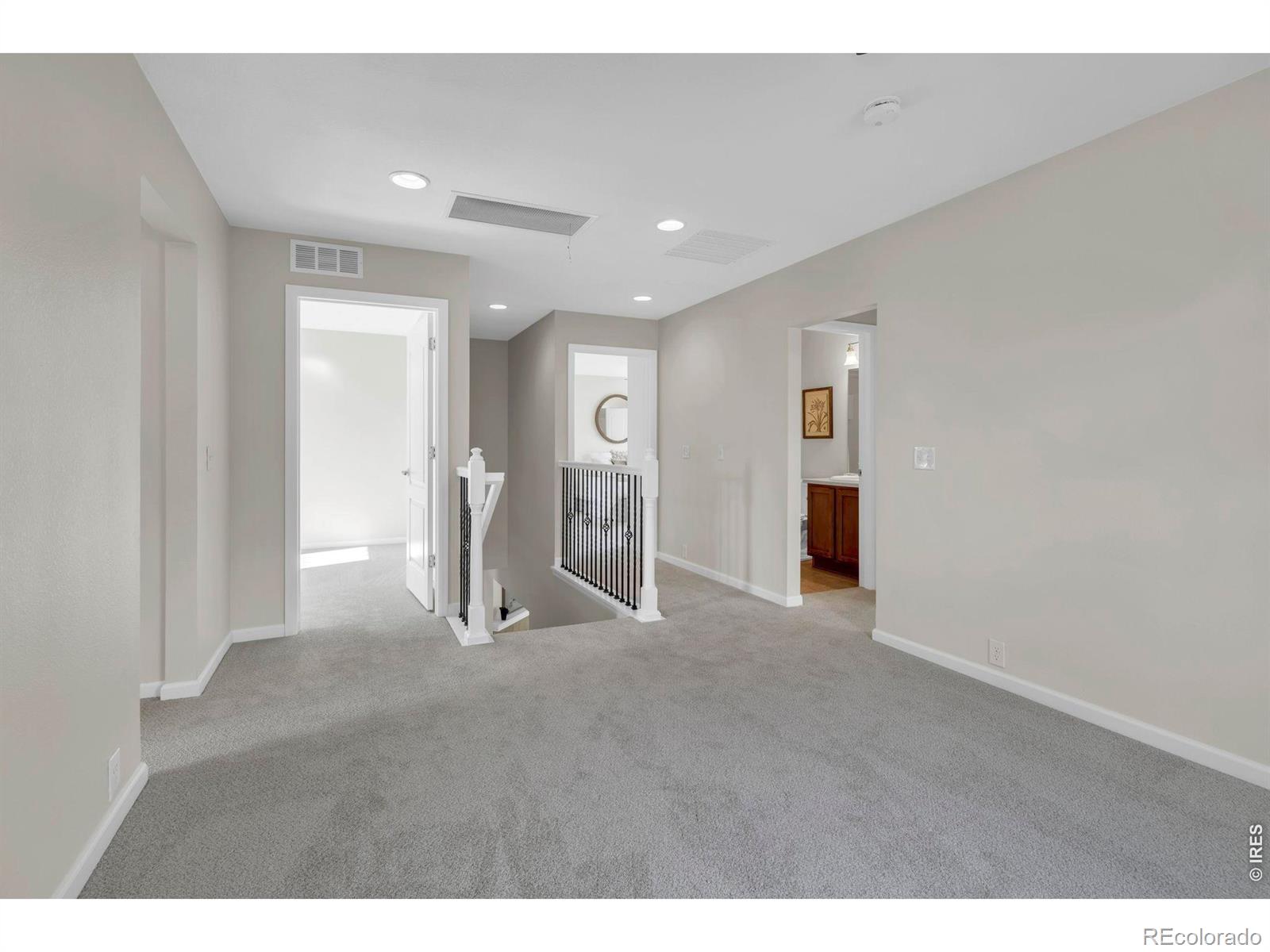 MLS Image #23 for 15947  antora peak drive,broomfield, Colorado