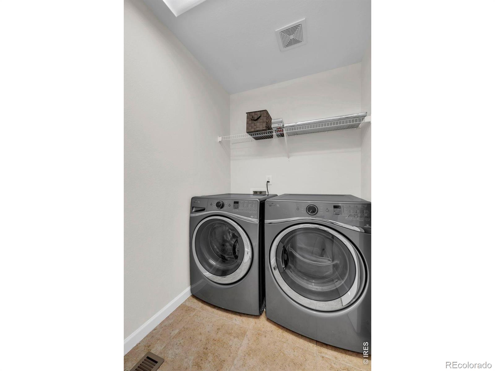 MLS Image #34 for 15947  antora peak drive,broomfield, Colorado