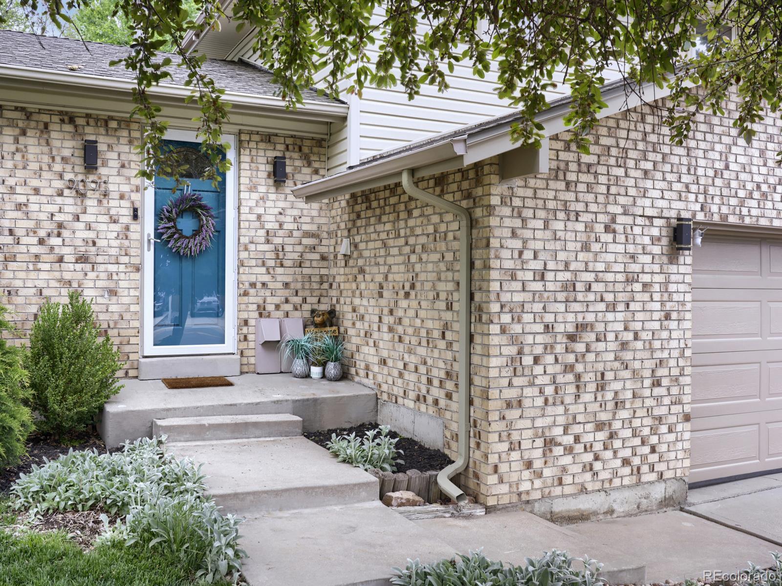 MLS Image #3 for 9093 w warren drive,lakewood, Colorado