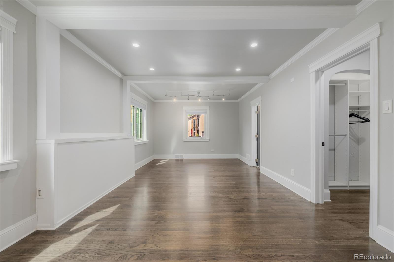 MLS Image #17 for 717 n monaco street parkway,denver, Colorado