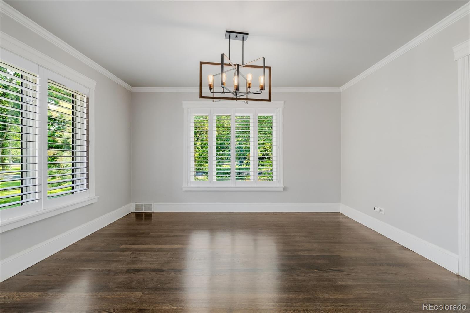 MLS Image #7 for 717 n monaco street parkway,denver, Colorado
