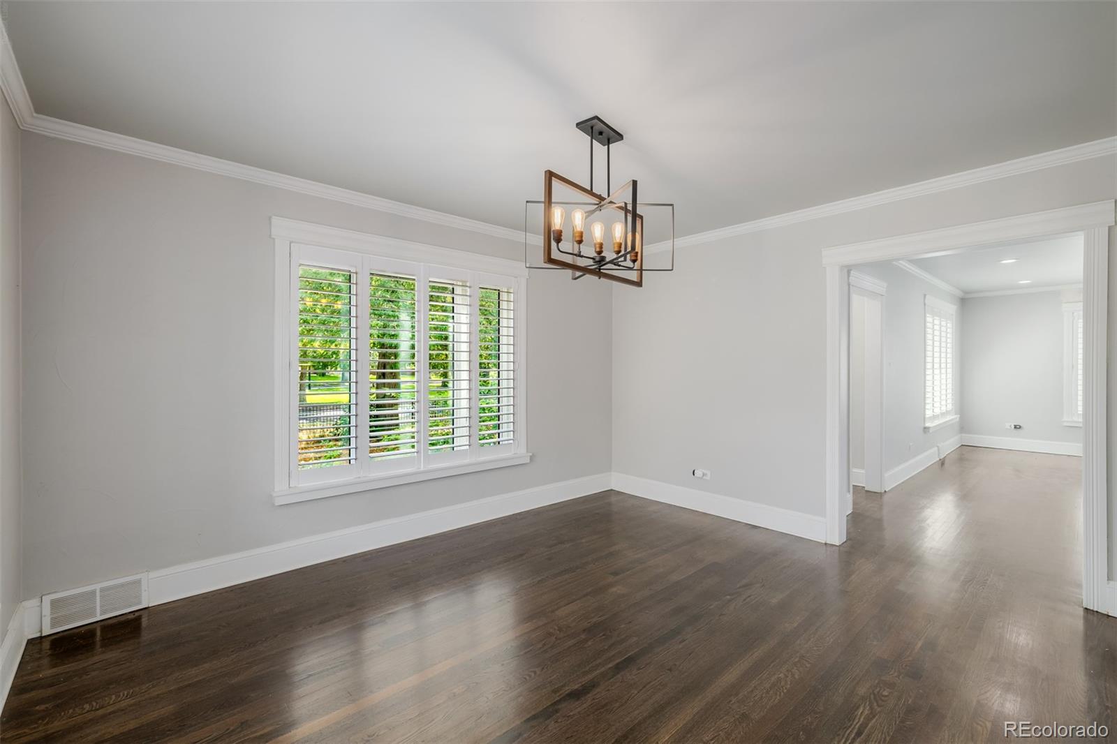 MLS Image #9 for 717 n monaco street parkway,denver, Colorado