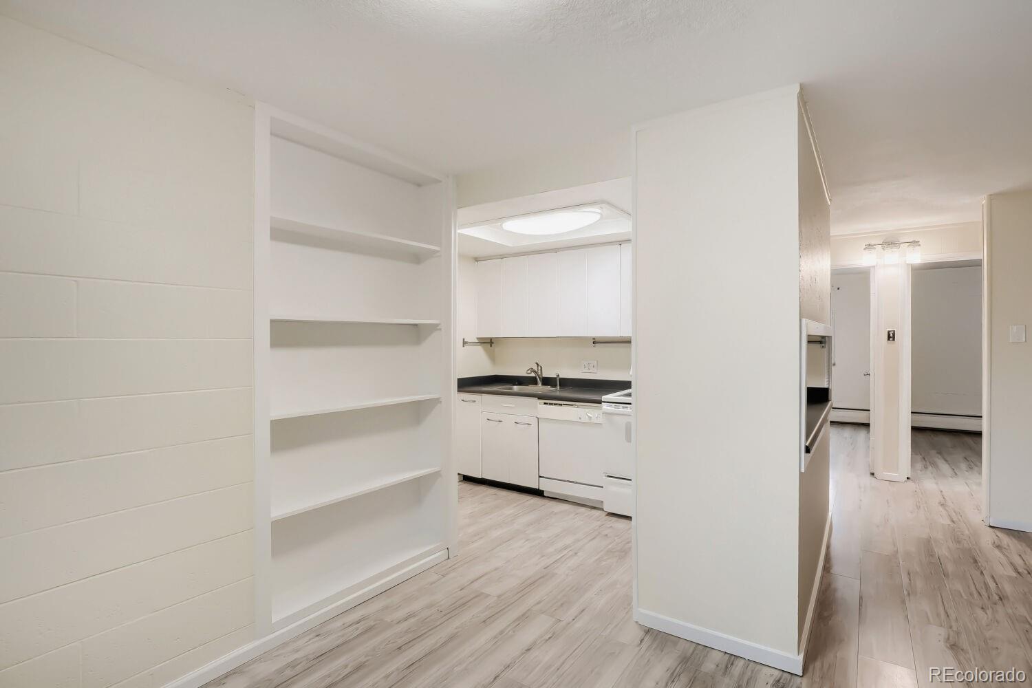 MLS Image #10 for 10125 w 25th avenue,lakewood, Colorado