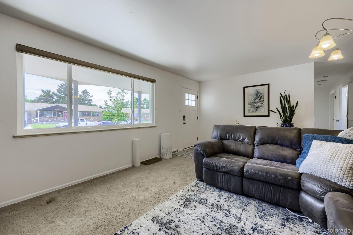 MLS Image #3 for 1602 s everett street,lakewood, Colorado