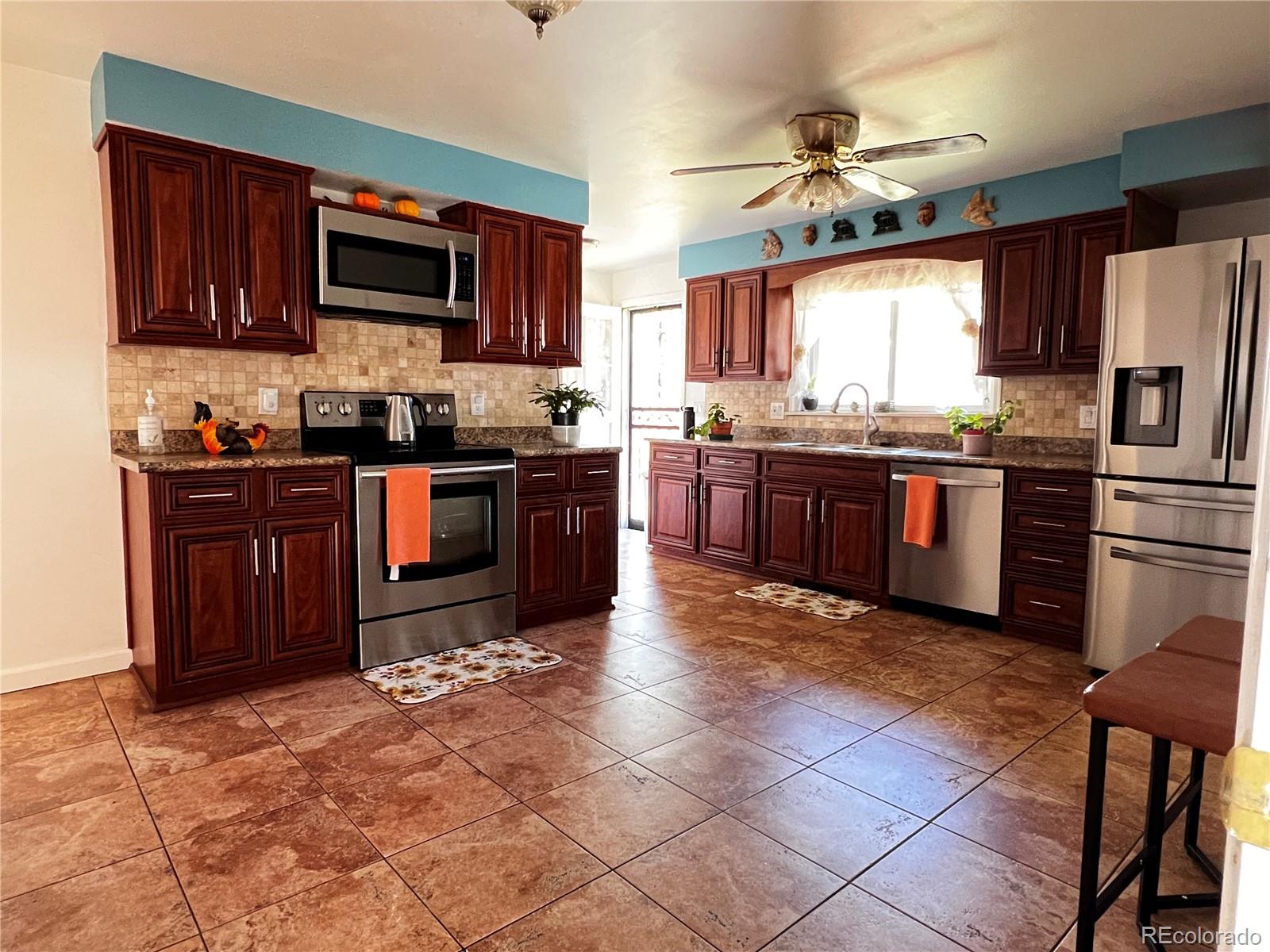 MLS Image #3 for 535  kenton street,aurora, Colorado