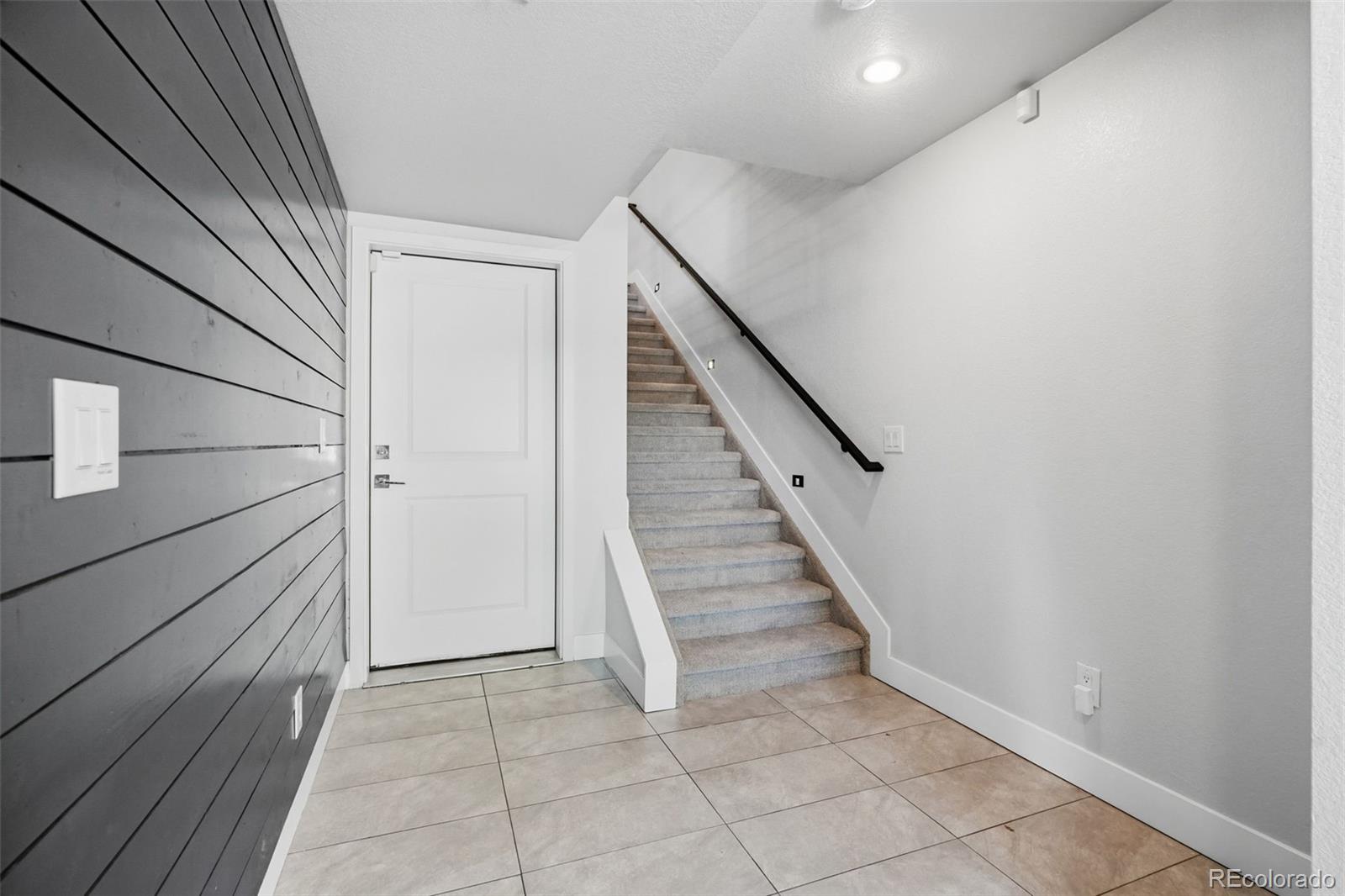 MLS Image #5 for 8150 w 10th avenue,lakewood, Colorado