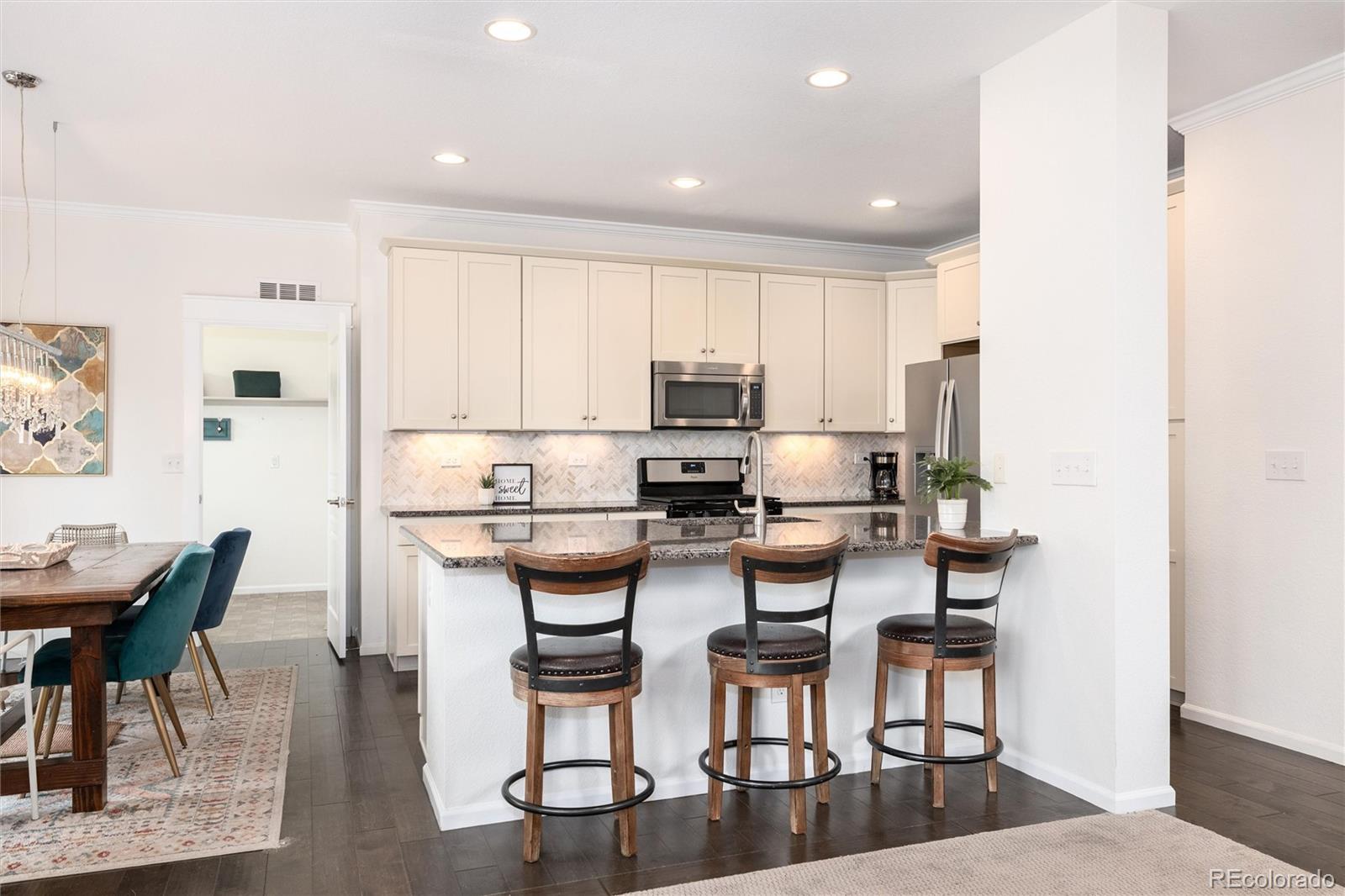 MLS Image #10 for 26925 e quarto place,aurora, Colorado