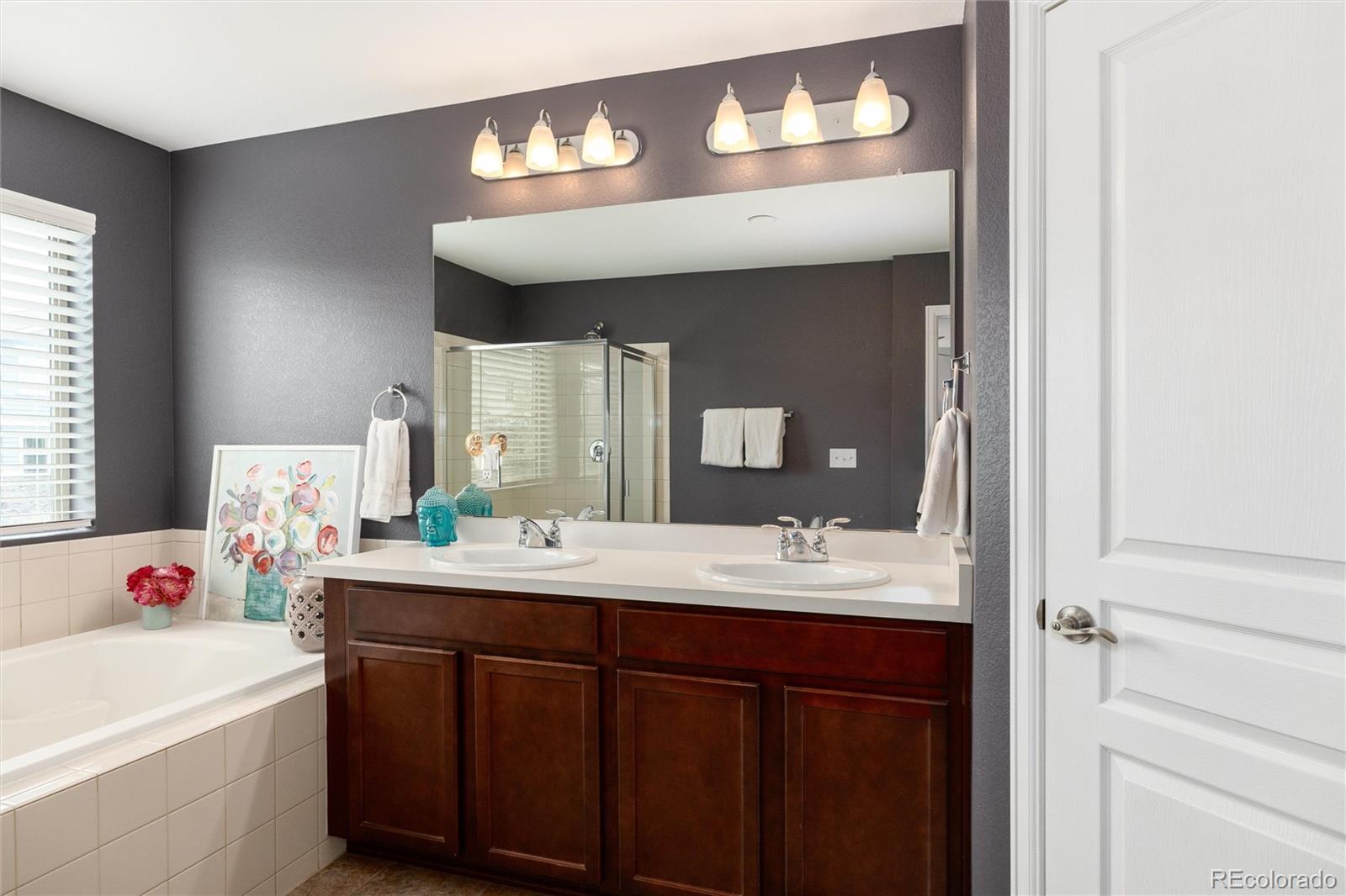 MLS Image #23 for 26925 e quarto place,aurora, Colorado