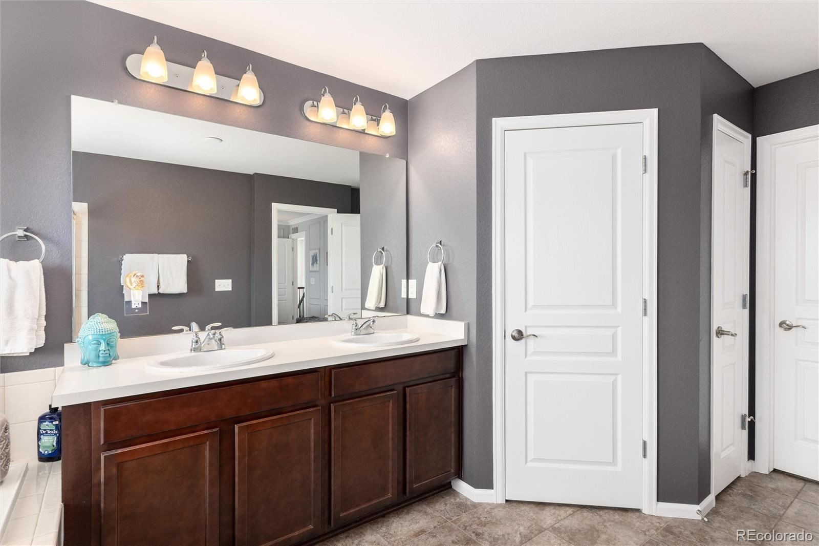 MLS Image #24 for 26925 e quarto place,aurora, Colorado