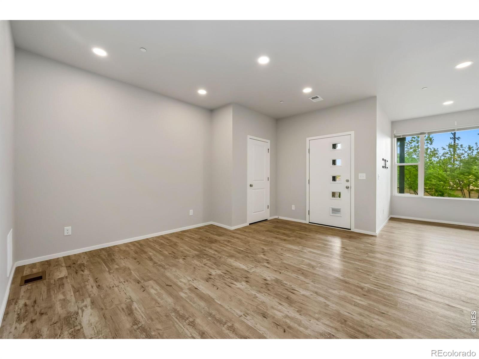 MLS Image #5 for 302  skyraider way,fort collins, Colorado