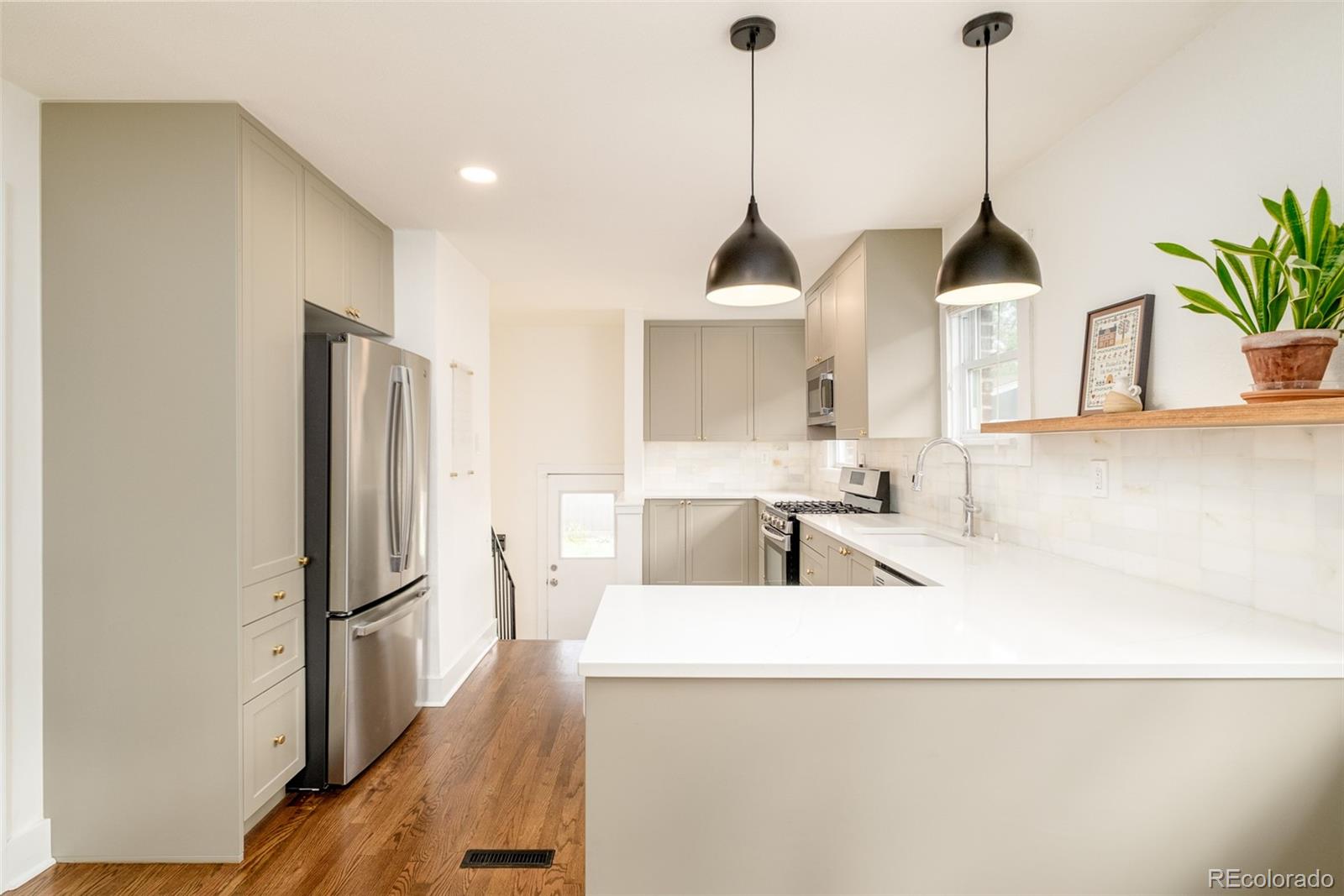 MLS Image #11 for 3228 n fillmore street,denver, Colorado