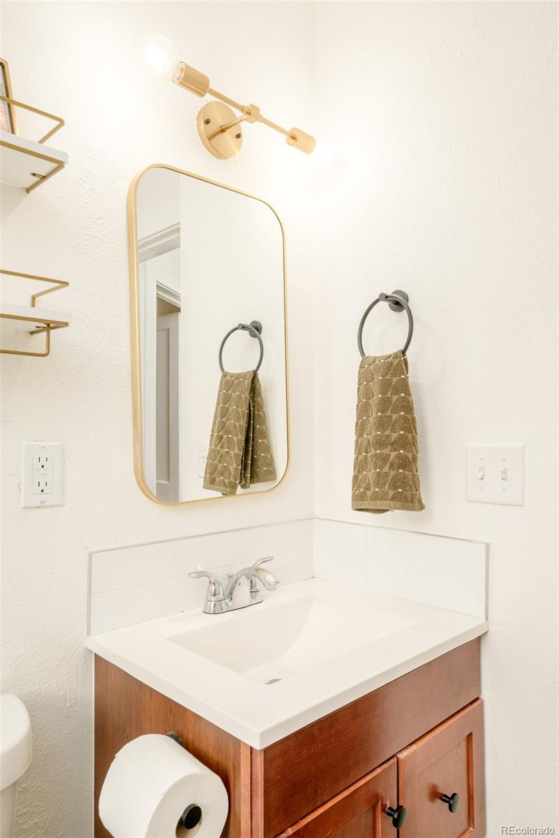 MLS Image #19 for 3228 n fillmore street,denver, Colorado
