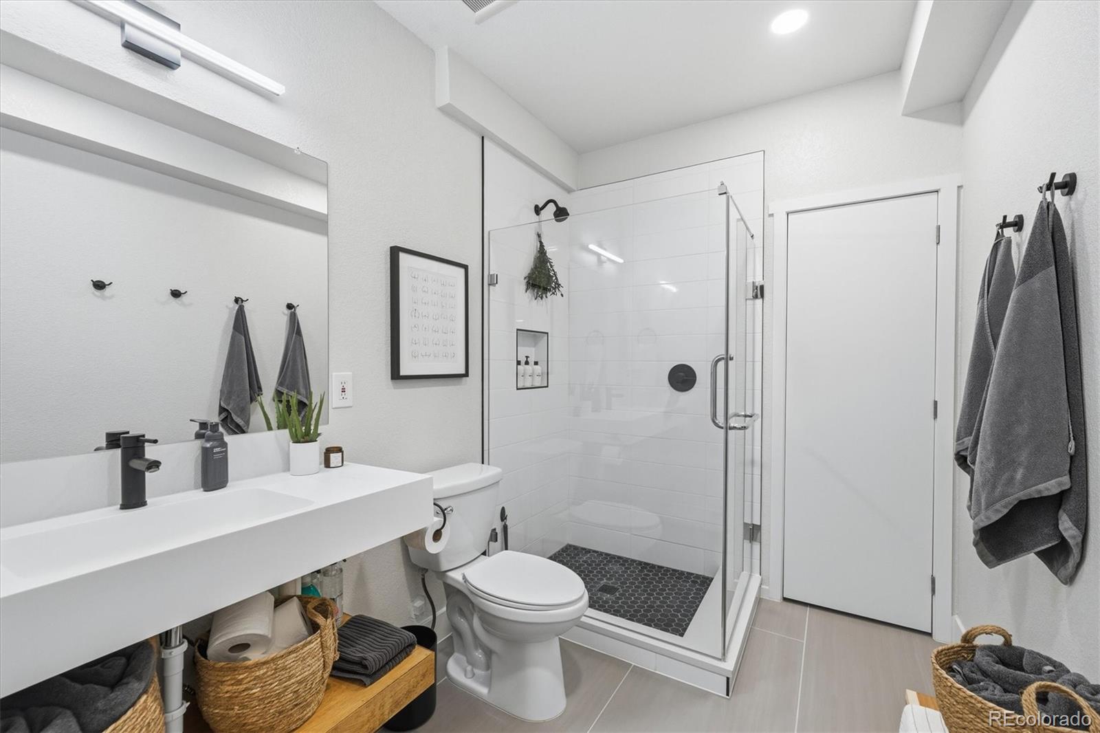 MLS Image #47 for 5859  zuni court,denver, Colorado
