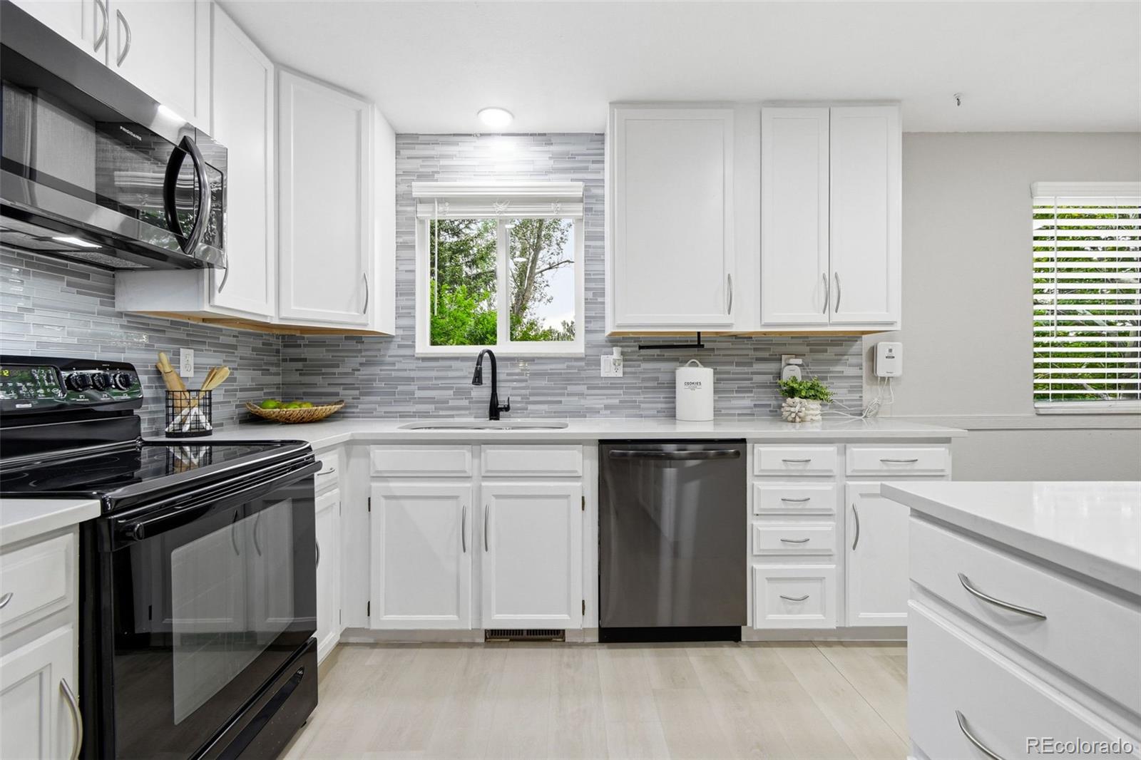 MLS Image #9 for 5343 s telluride way,centennial, Colorado