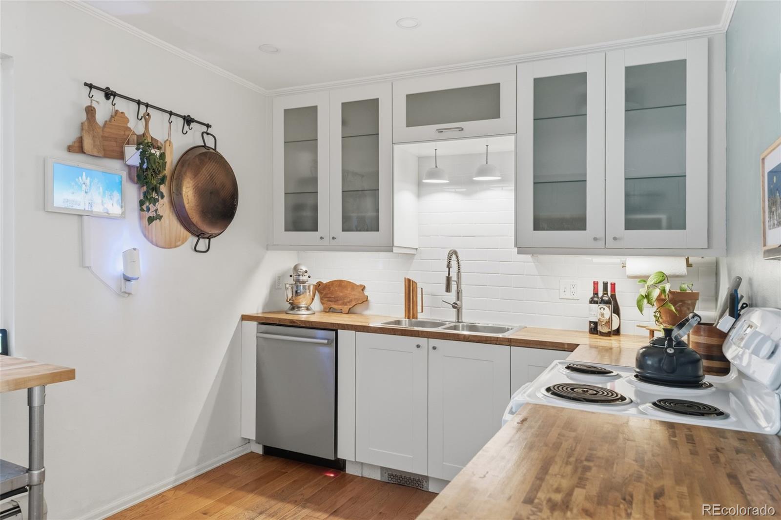 MLS Image #8 for 3724 w 85th avenue,westminster, Colorado