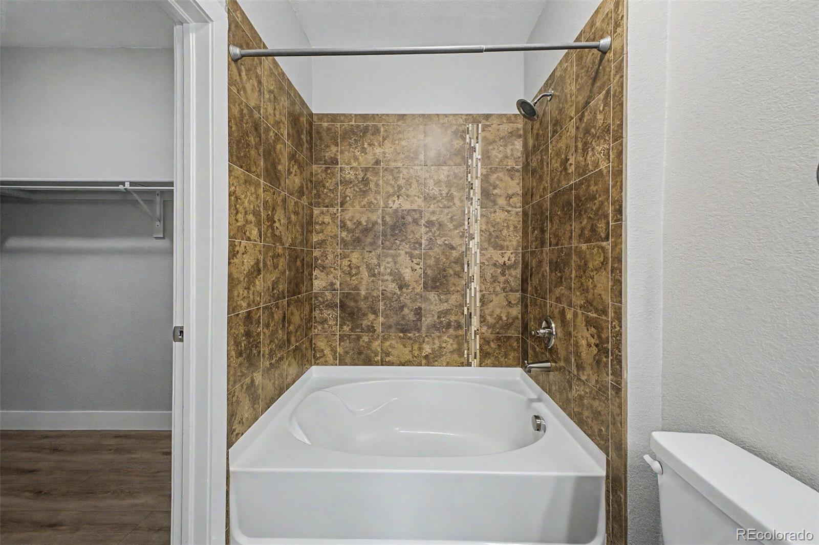 MLS Image #13 for 4865  hahns peak drive,loveland, Colorado