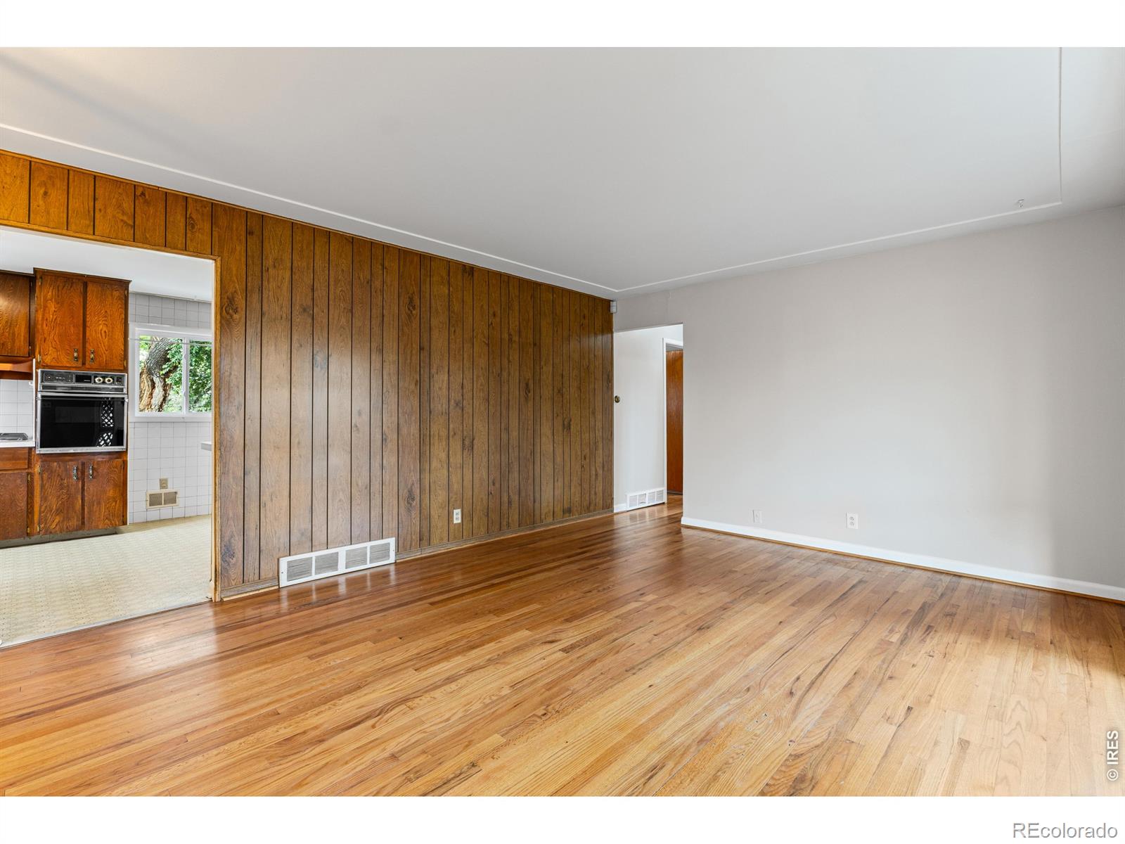 MLS Image #6 for 10674  grant drive,northglenn, Colorado