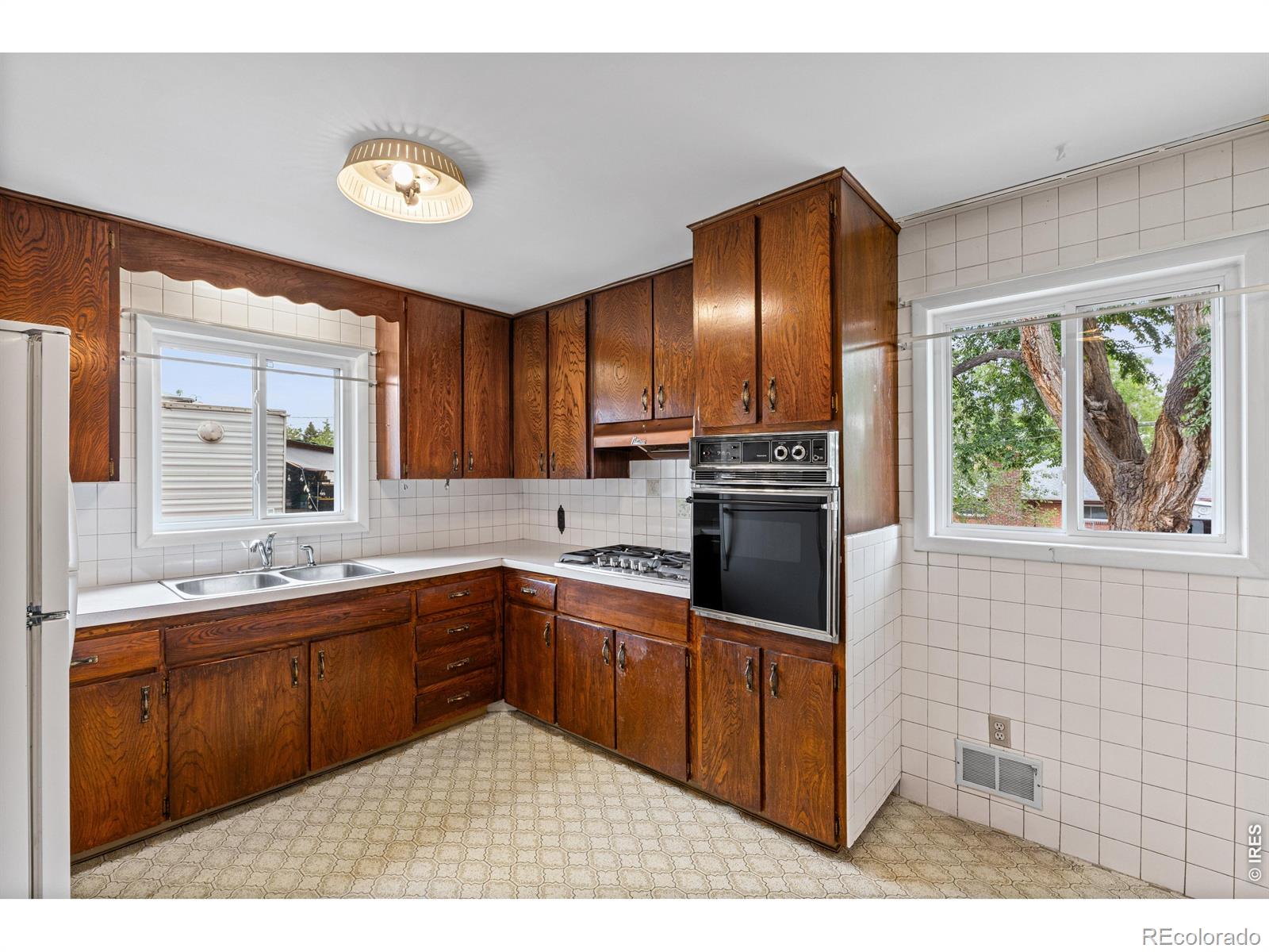 MLS Image #8 for 10674  grant drive,northglenn, Colorado