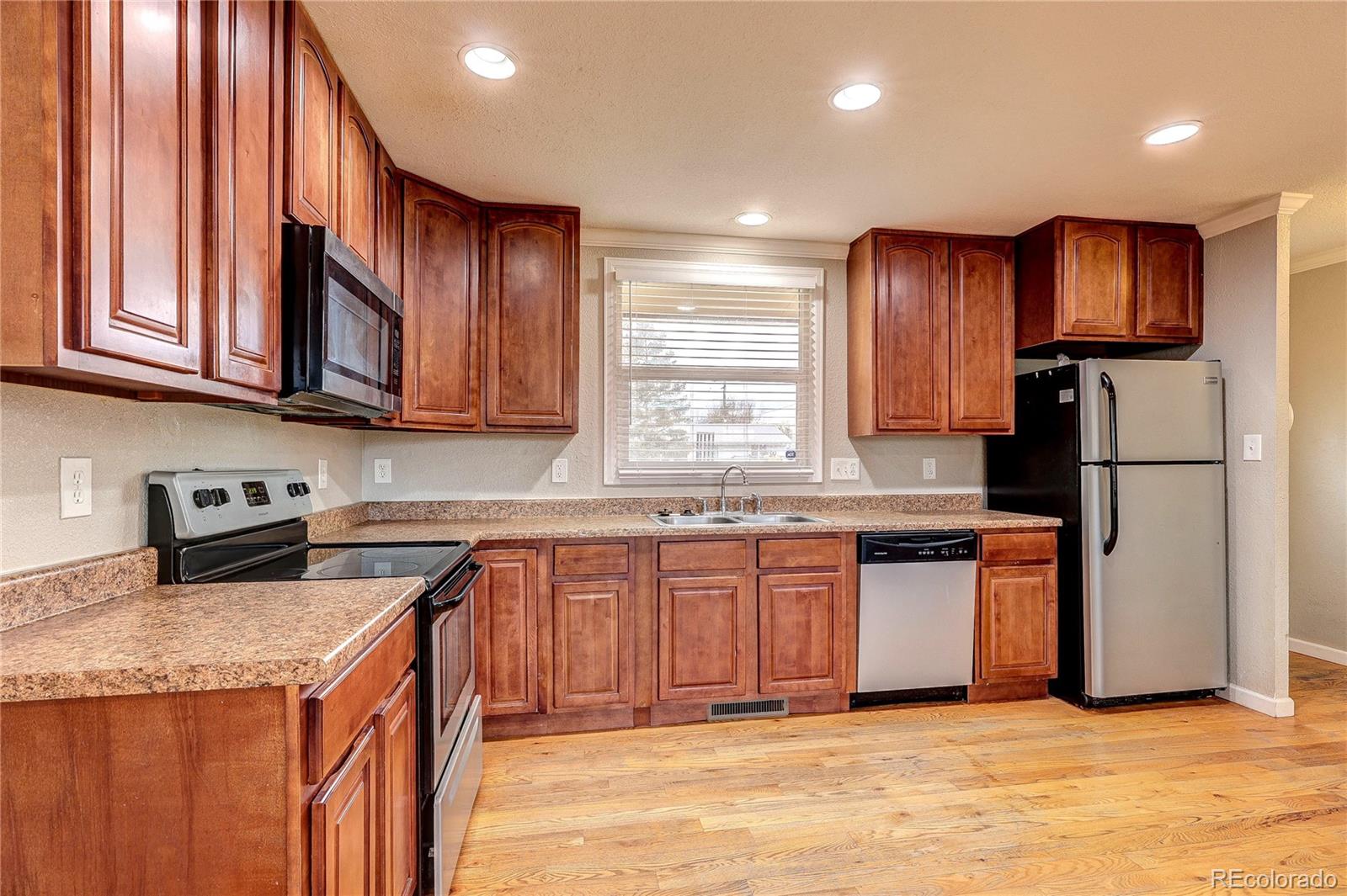 MLS Image #10 for 191  cortez street,denver, Colorado