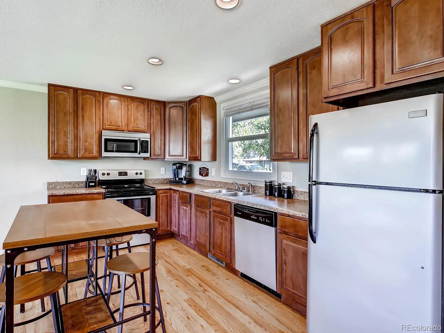 MLS Image #4 for 191  cortez street,denver, Colorado