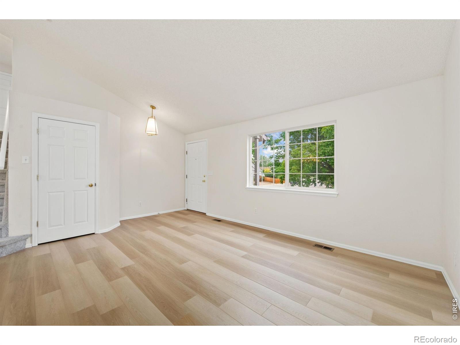 MLS Image #3 for 1319  monarch drive,longmont, Colorado