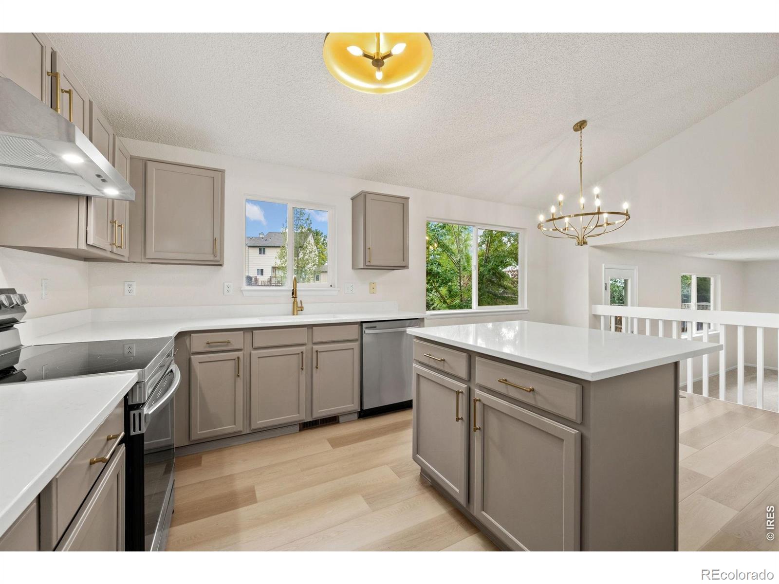 MLS Image #8 for 1319  monarch drive,longmont, Colorado