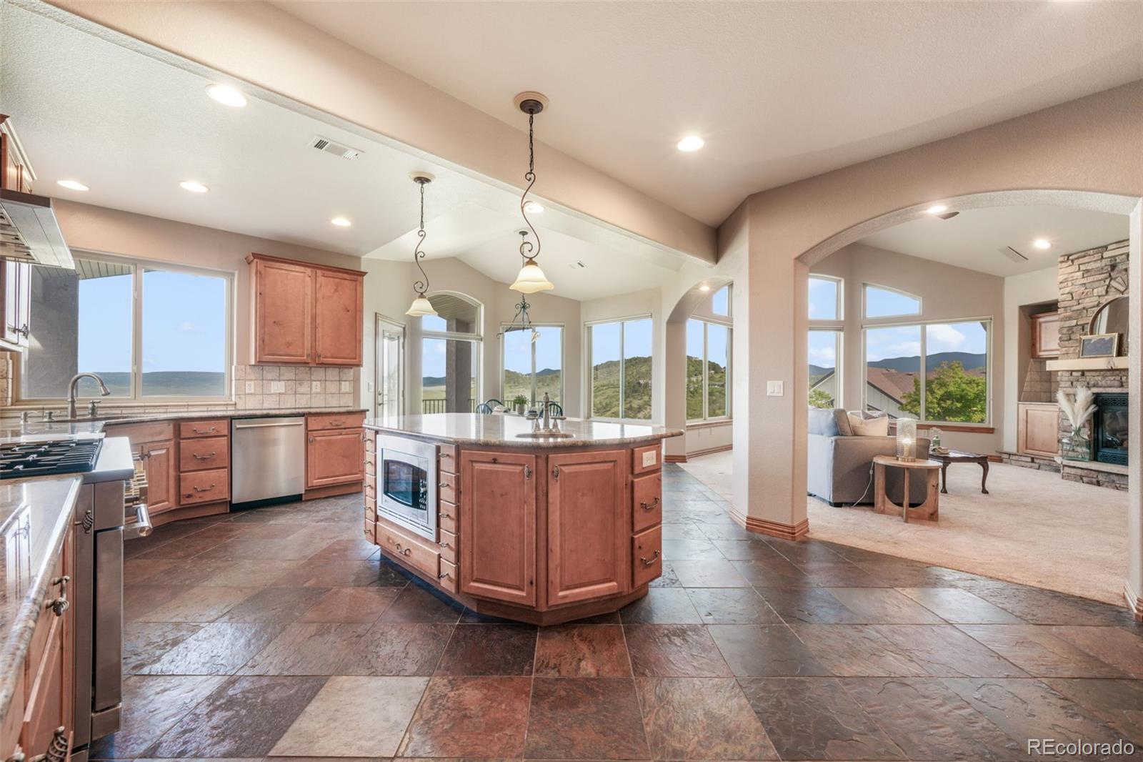 MLS Image #14 for 5441  country club drive,larkspur, Colorado