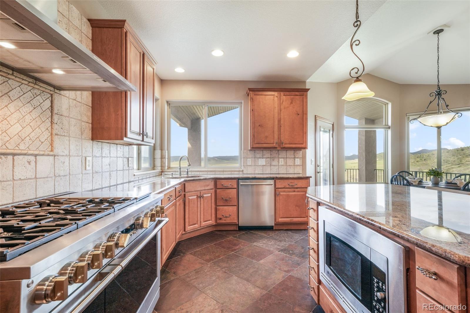 MLS Image #15 for 5441  country club drive,larkspur, Colorado