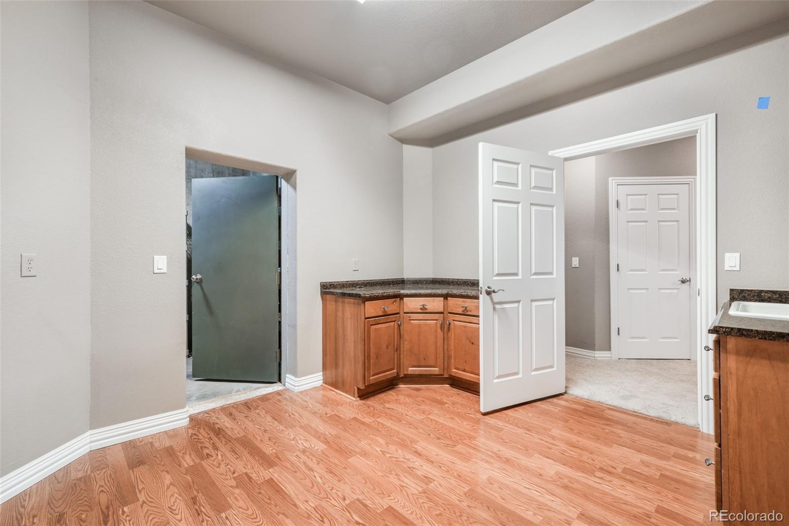 MLS Image #26 for 5441  country club drive,larkspur, Colorado