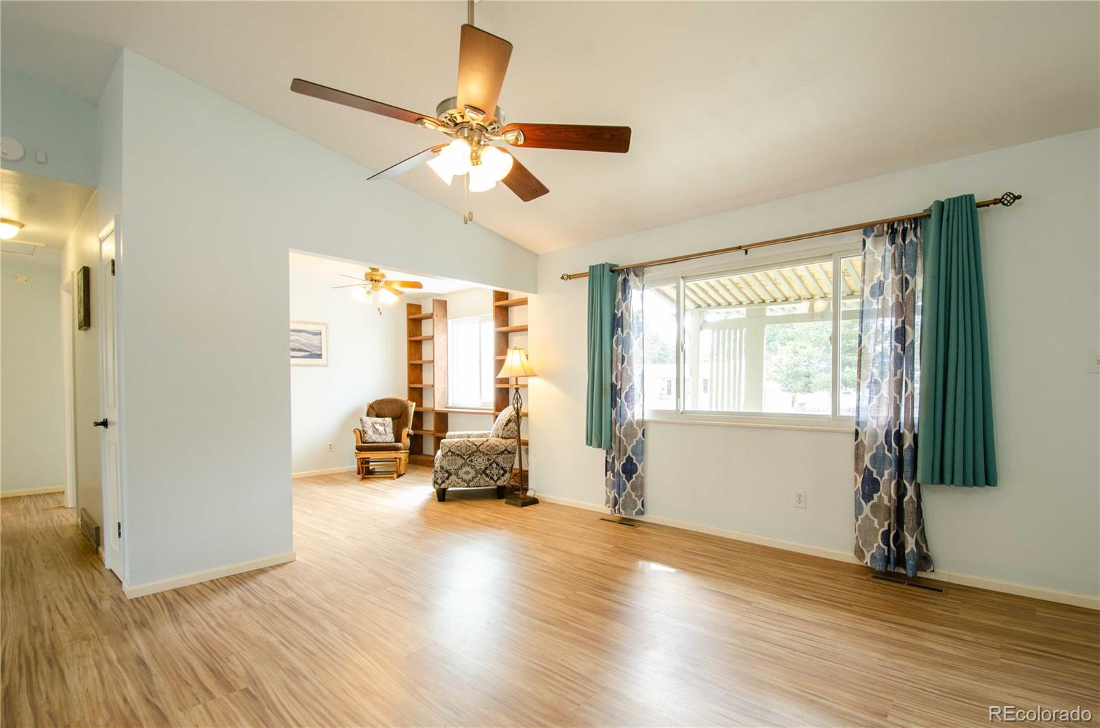 MLS Image #4 for 1409  sanderson avenue,colorado springs, Colorado