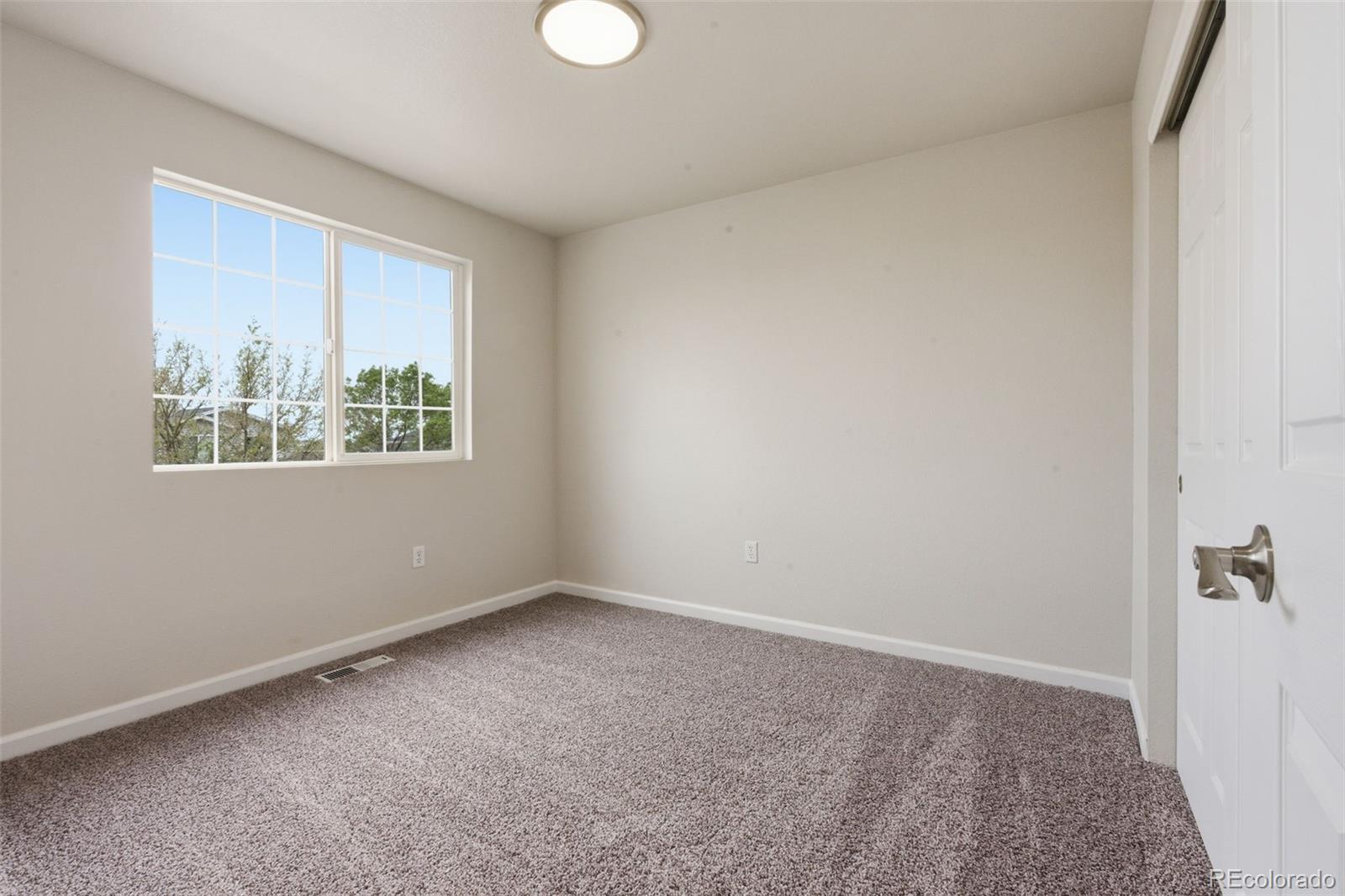MLS Image #10 for 19787  montview drive,aurora, Colorado