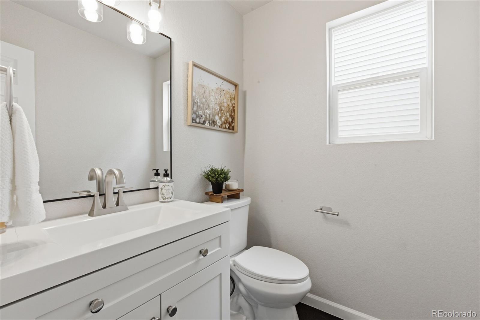 MLS Image #7 for 19787  montview drive,aurora, Colorado