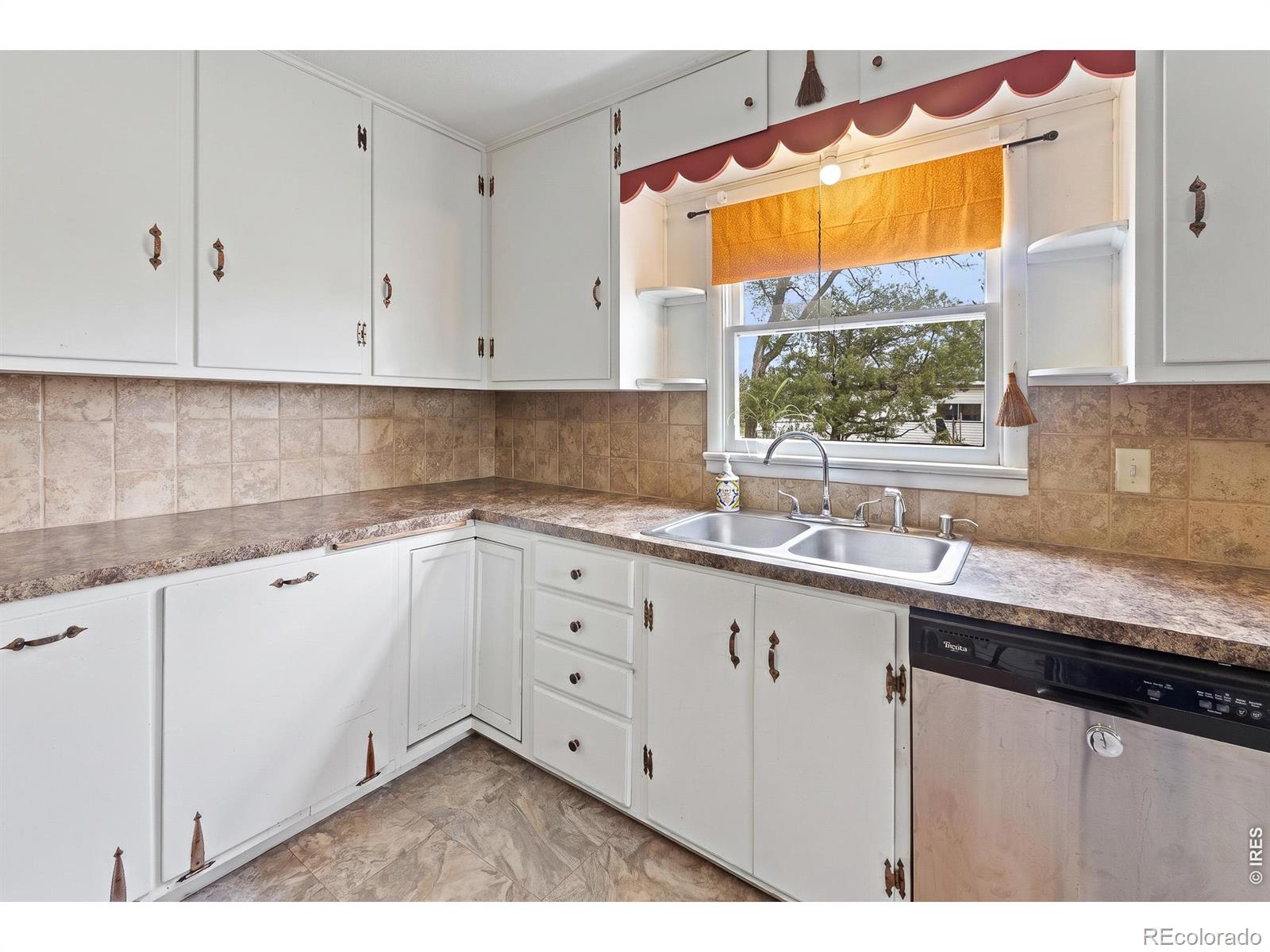 MLS Image #26 for 312  sheridan avenue,grover, Colorado