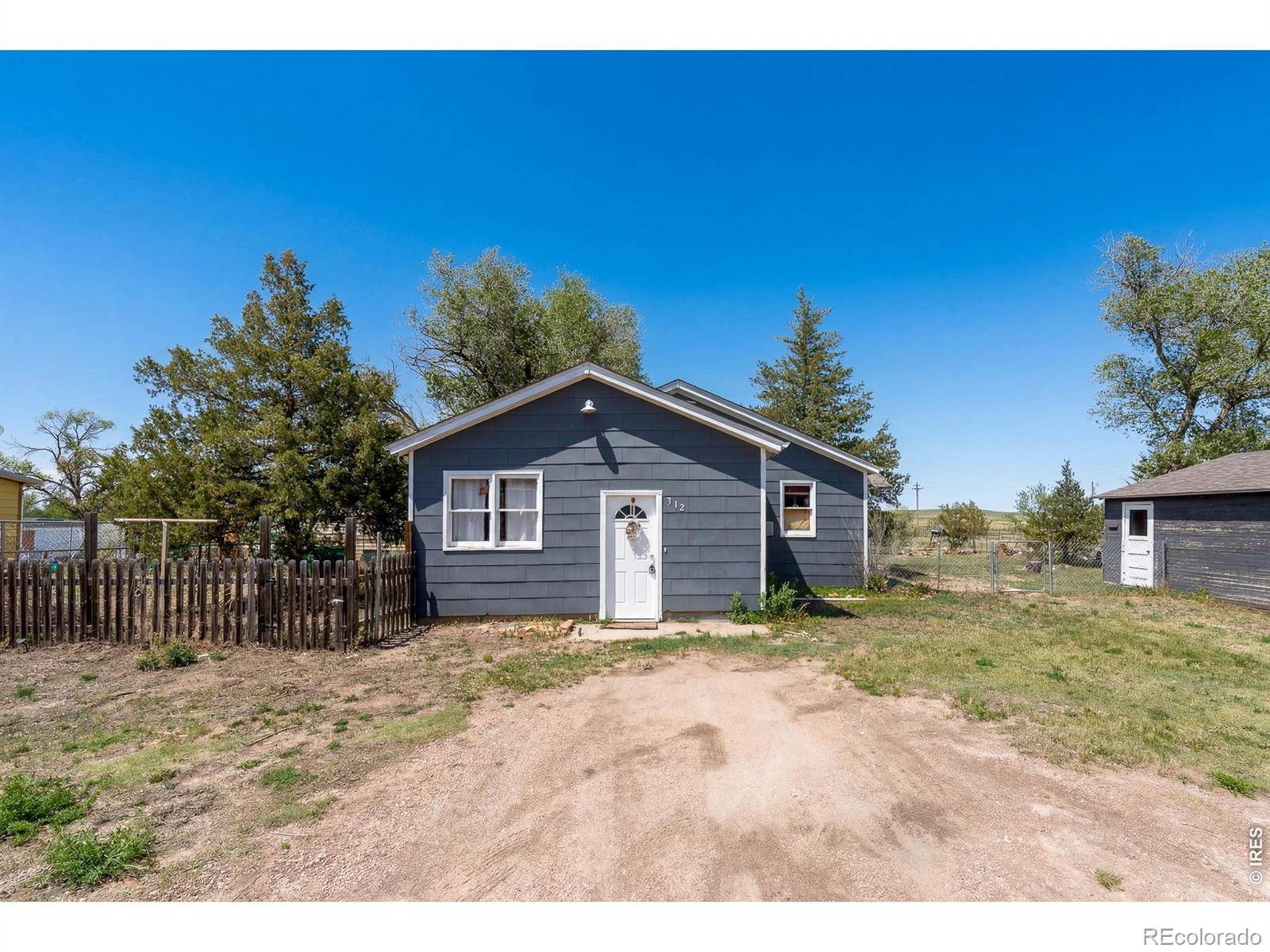 MLS Image #6 for 312  sheridan avenue,grover, Colorado