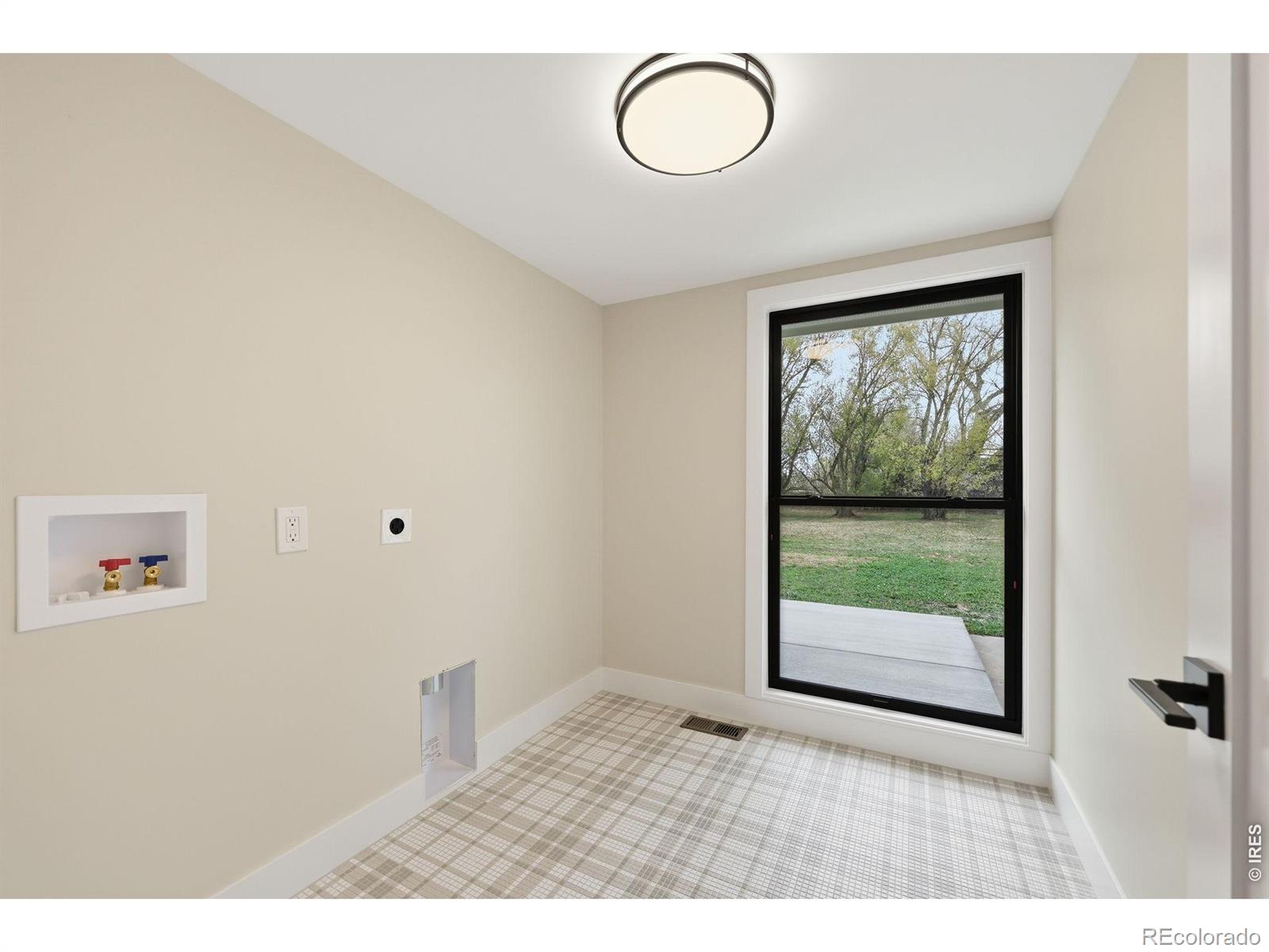MLS Image #15 for 7859  raven court,boulder, Colorado