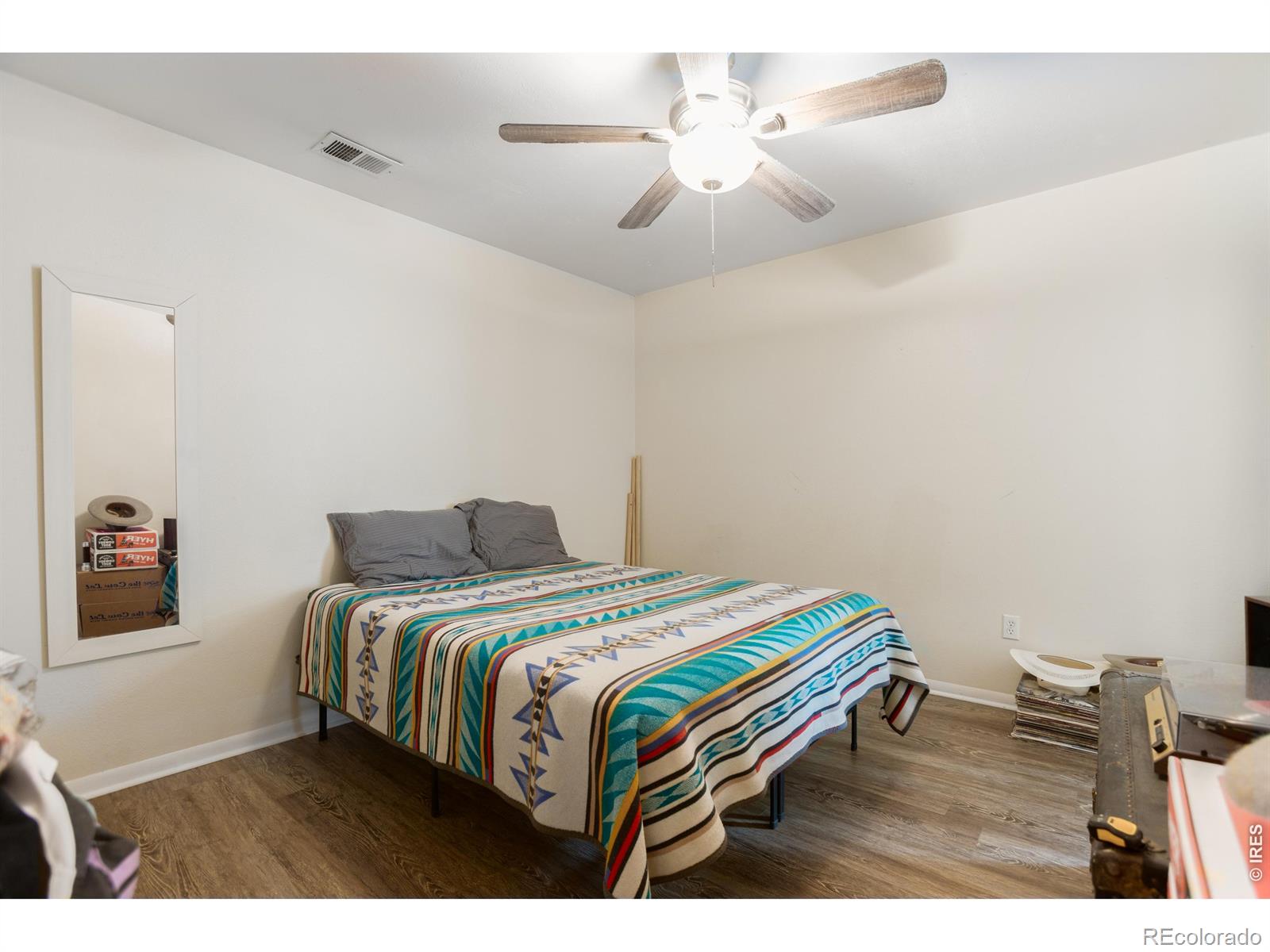 MLS Image #5 for 348  collyer street,longmont, Colorado