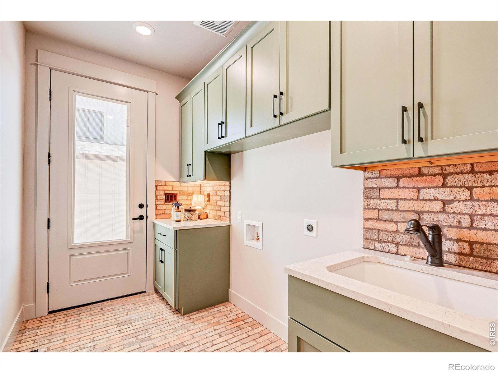 MLS Image #27 for 1310  burt avenue,berthoud, Colorado