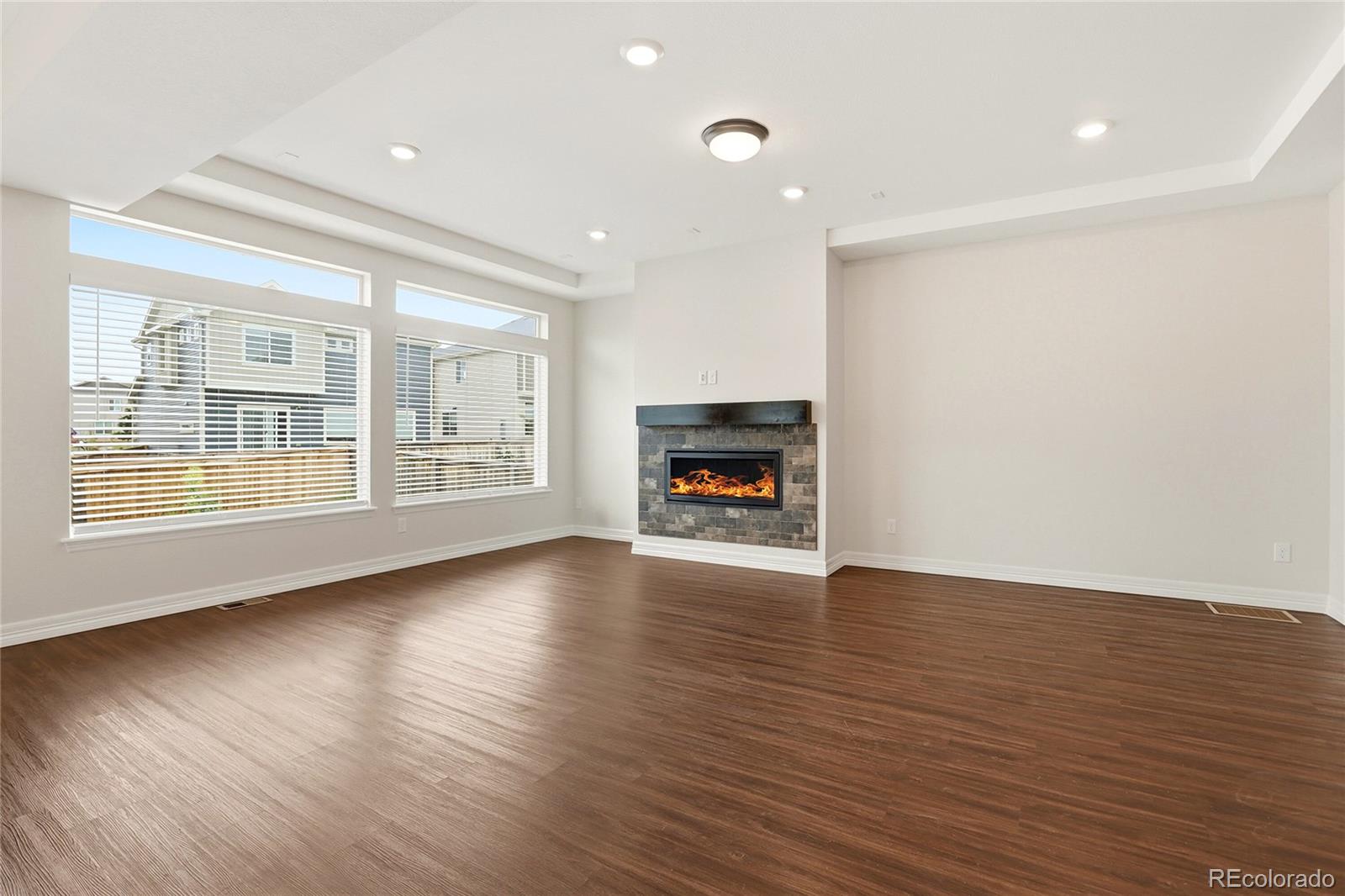 MLS Image #7 for 10990  memphis court,commerce city, Colorado