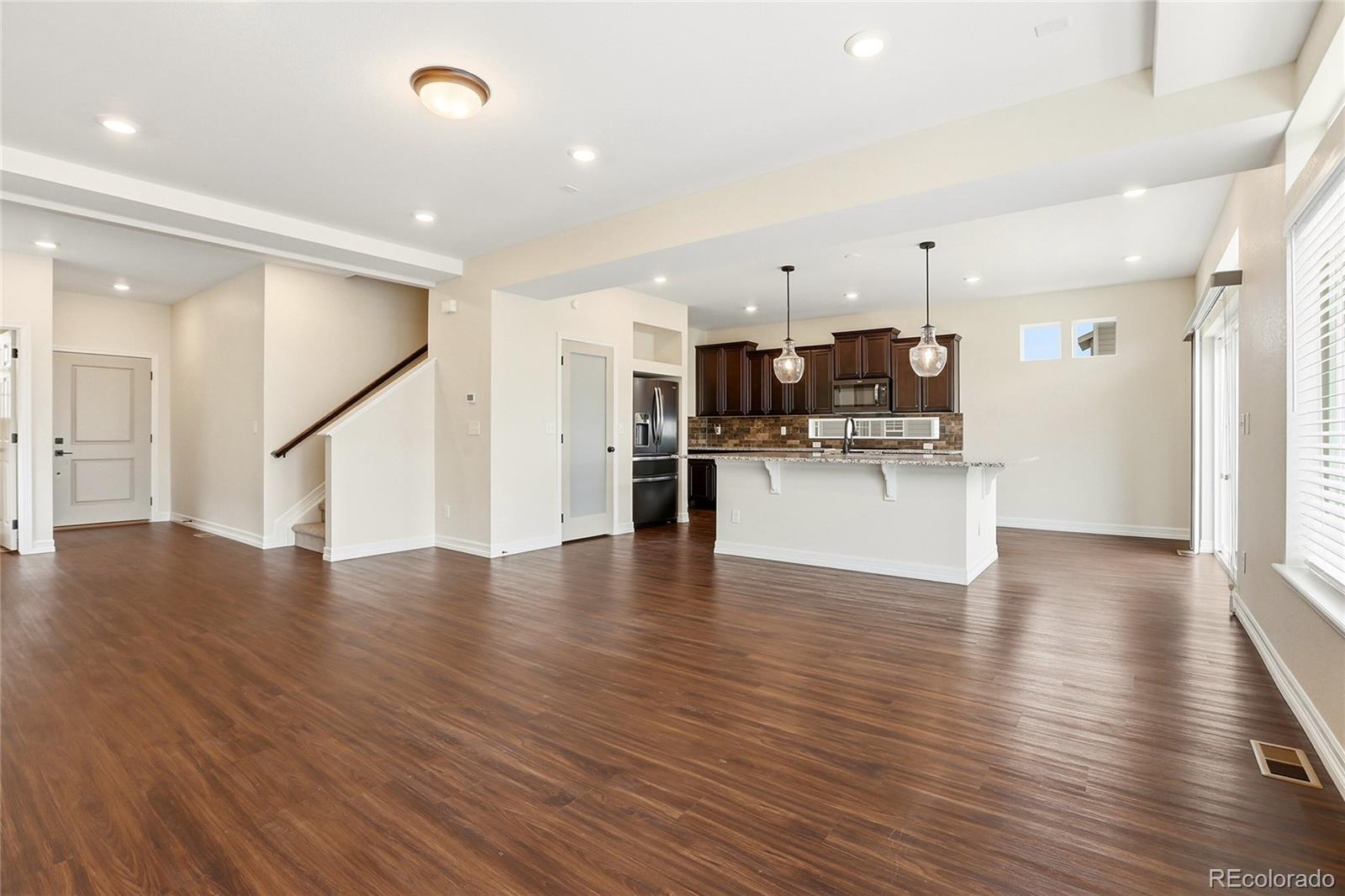 MLS Image #9 for 10990  memphis court,commerce city, Colorado