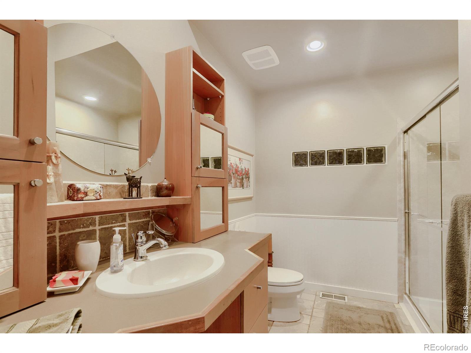 MLS Image #23 for 5719 w 24th street,greeley, Colorado