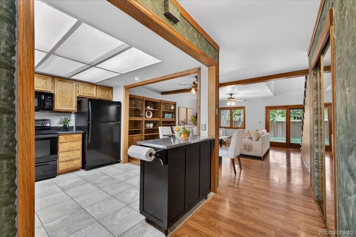 MLS Image #6 for 2615 s peoria street,aurora, Colorado