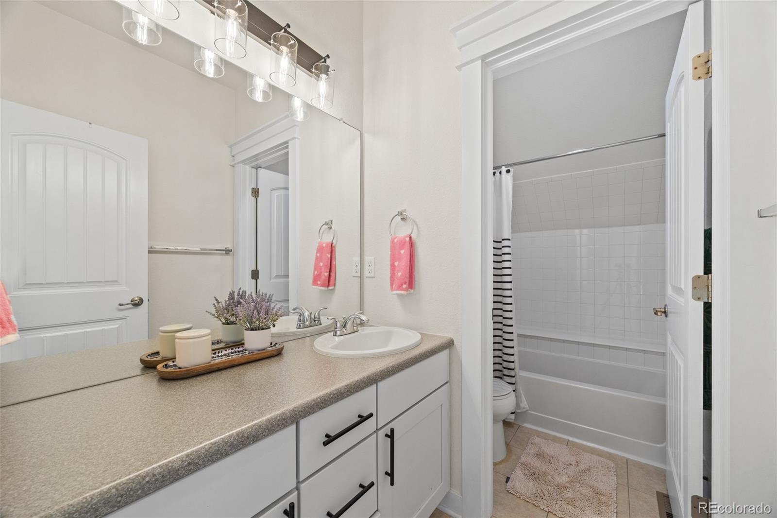MLS Image #24 for 3564  yosemite street,denver, Colorado