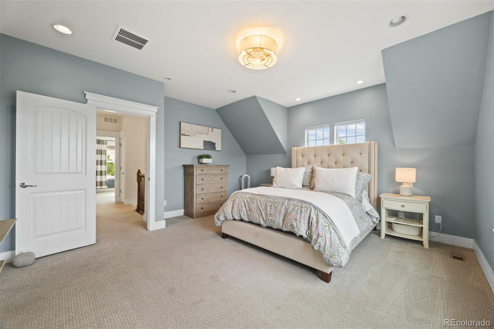MLS Image #26 for 3564  yosemite street,denver, Colorado