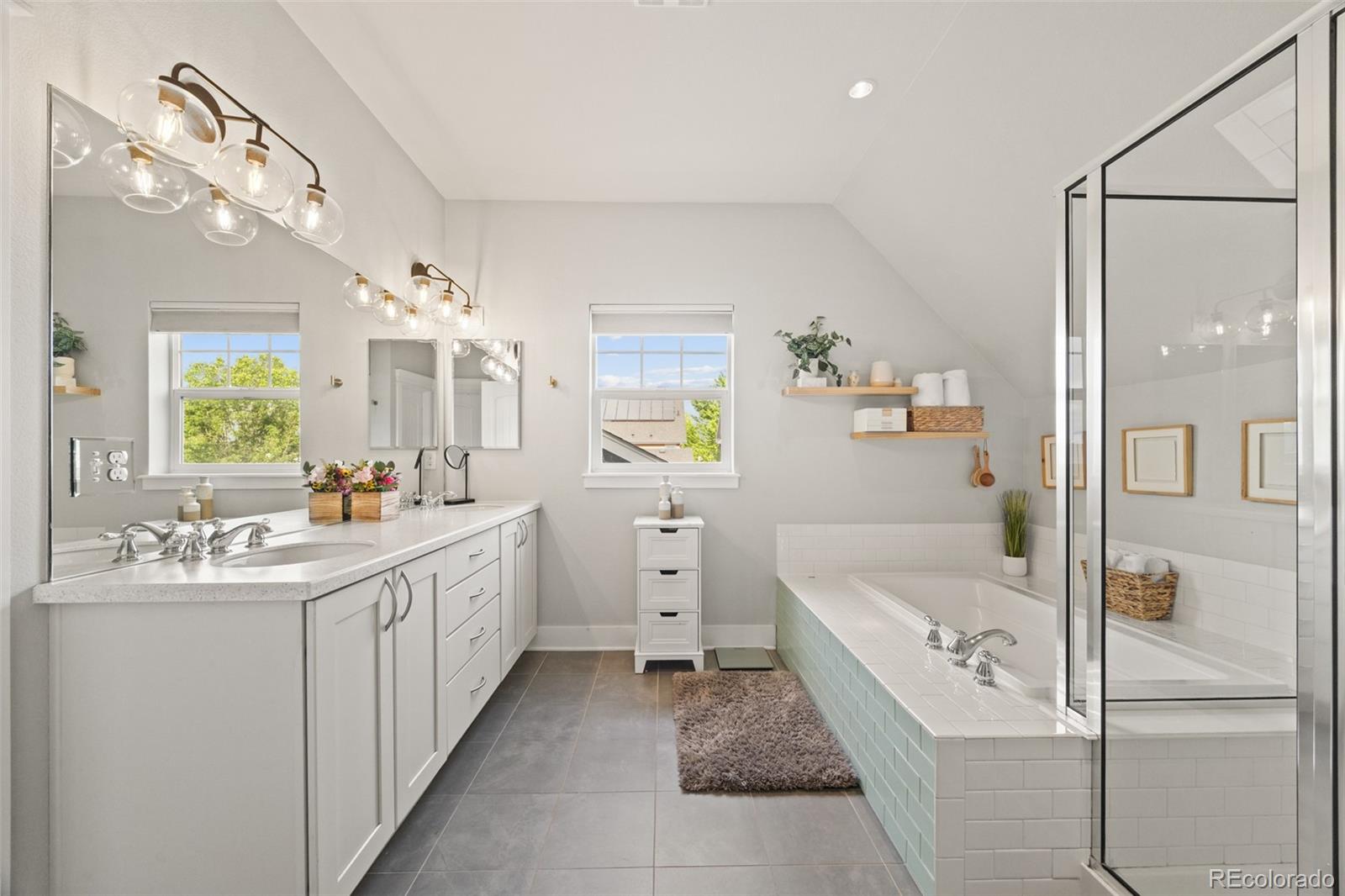 MLS Image #27 for 3564  yosemite street,denver, Colorado