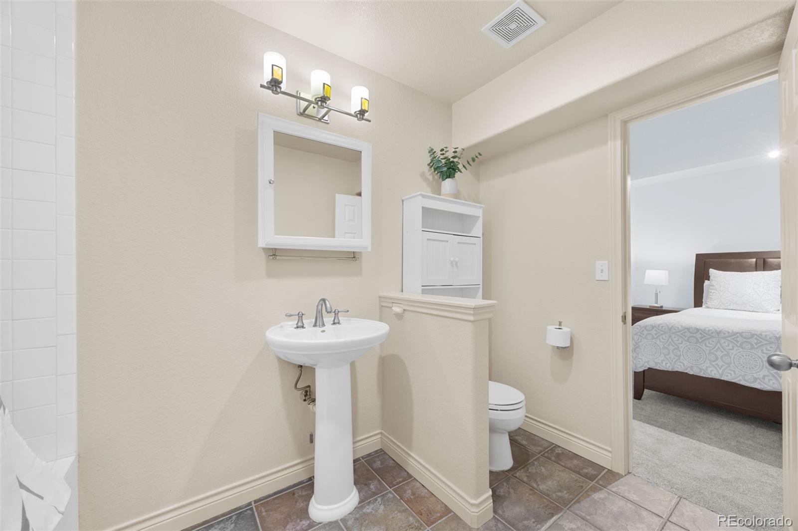 MLS Image #28 for 2826  willow street,denver, Colorado