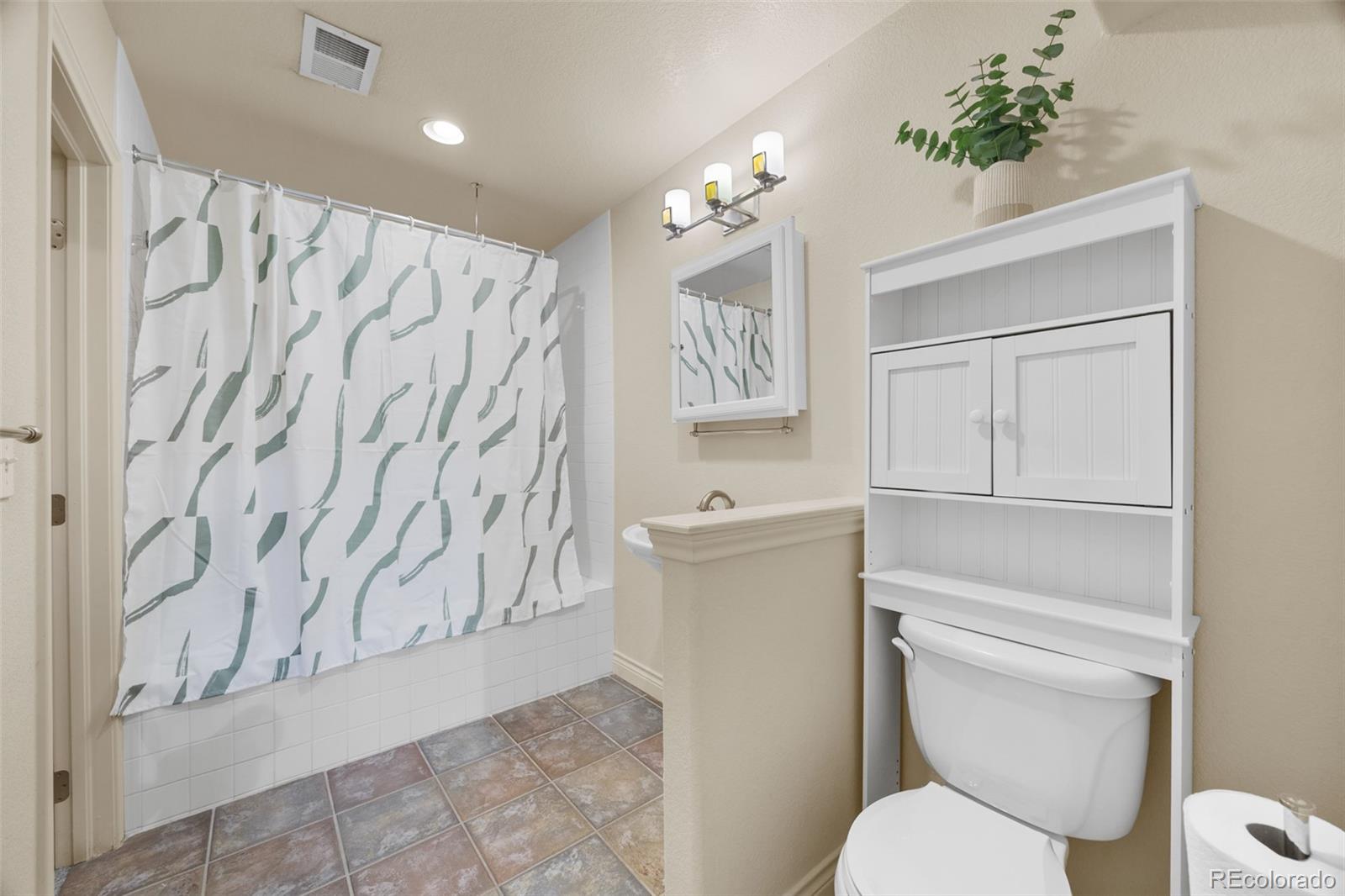 MLS Image #29 for 2826  willow street,denver, Colorado