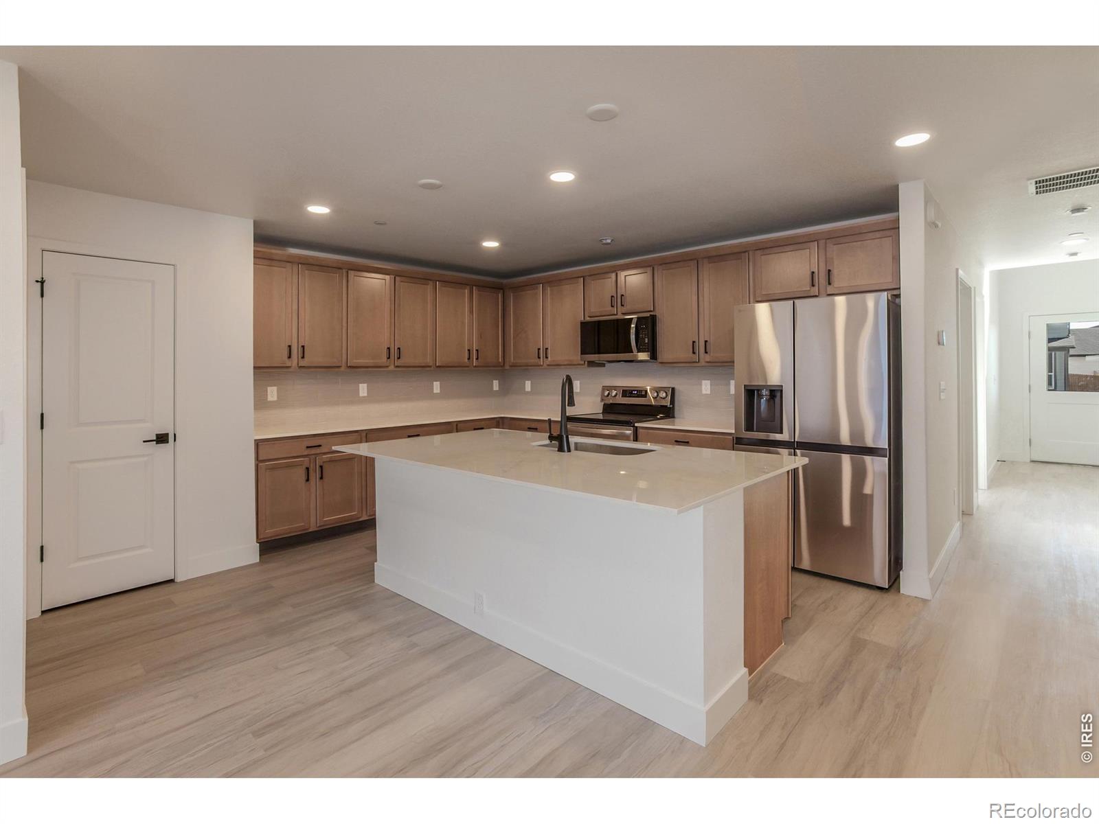 MLS Image #12 for 957  trumpet lane,windsor, Colorado
