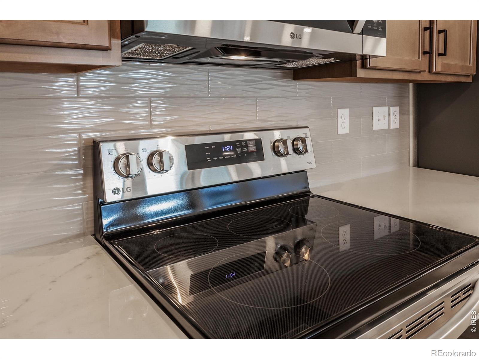 MLS Image #21 for 957  trumpet lane,windsor, Colorado