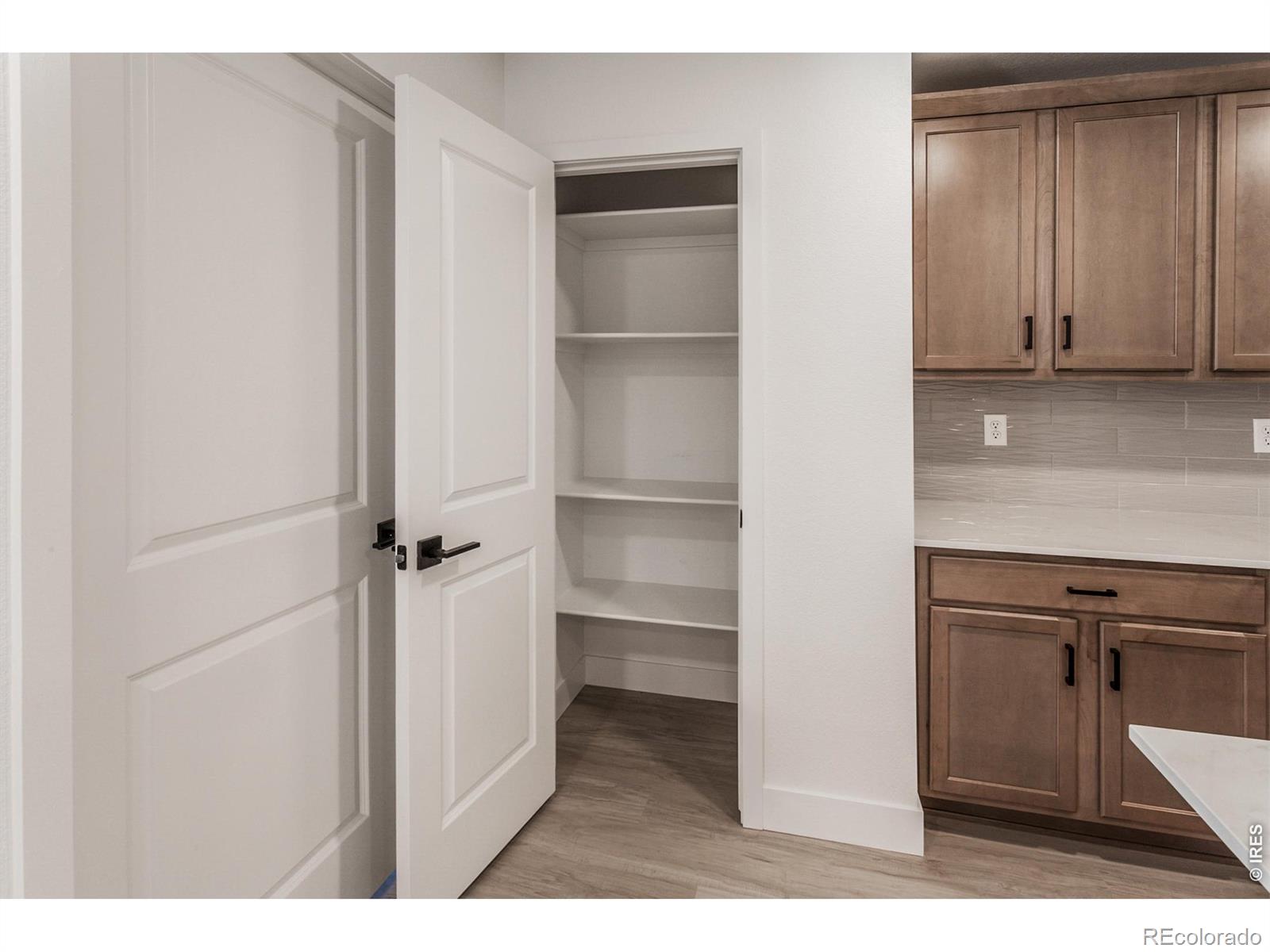 MLS Image #23 for 957  trumpet lane,windsor, Colorado